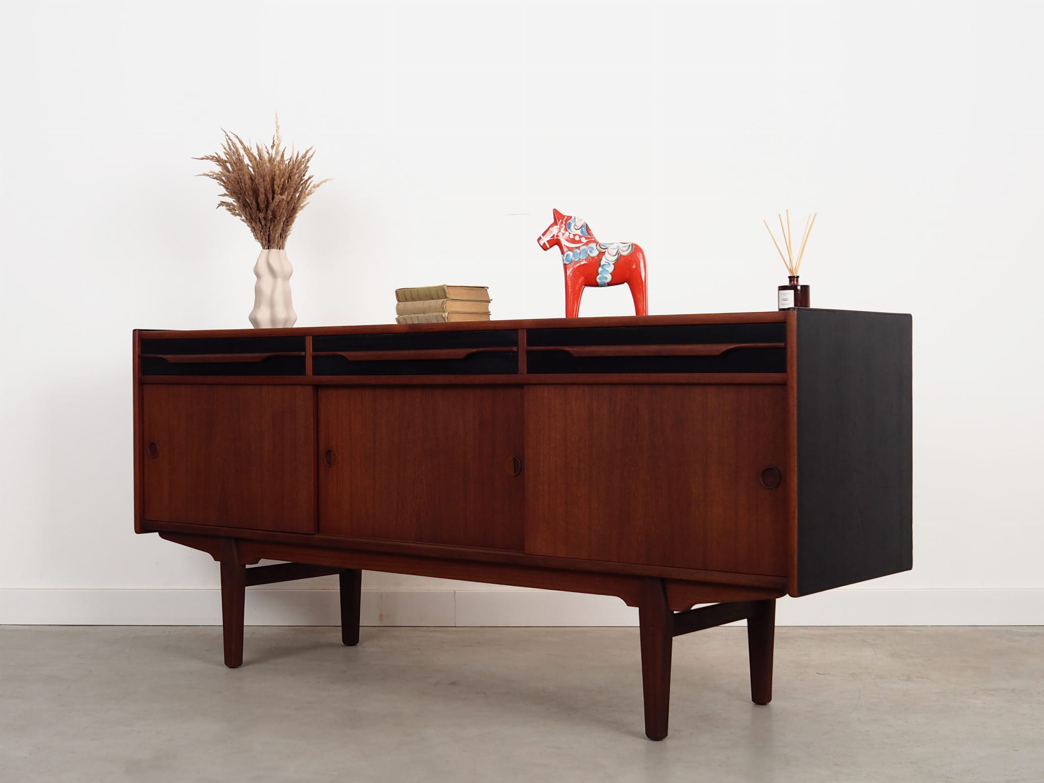 Vintage Sideboard Teakholz Braun 1970er Jahre