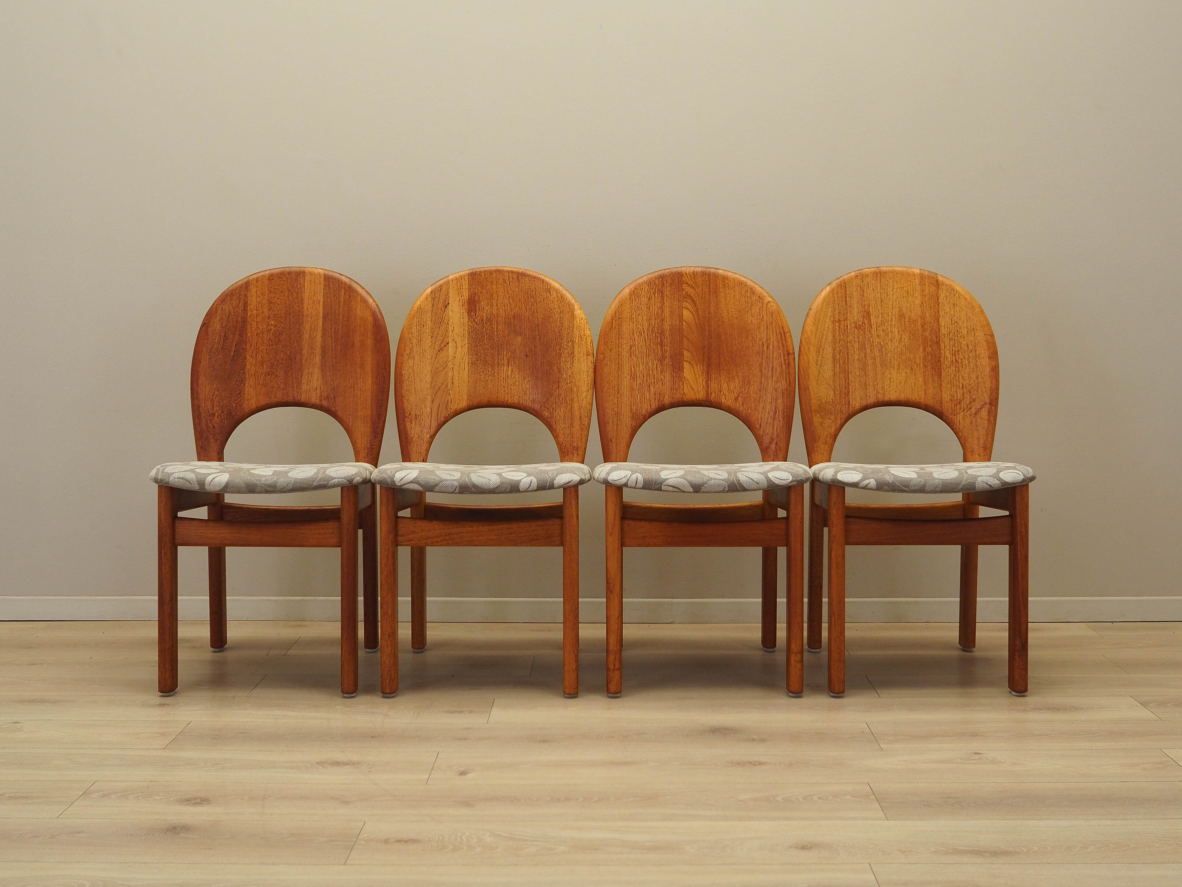 Teak wood chairs set of 4 Light brown 1960s