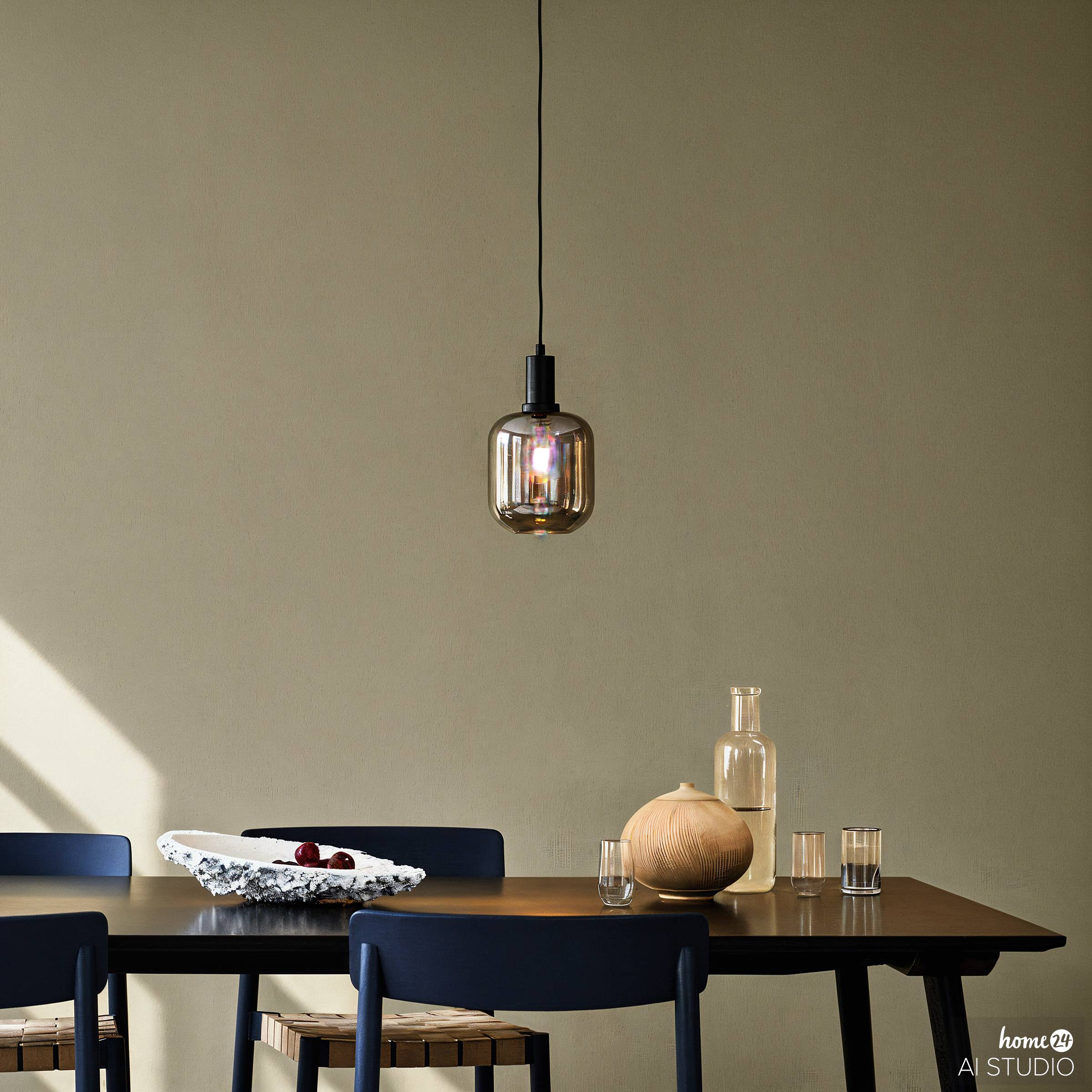 MOME Pendelleuchte 1-flammig Rauchglas Schwarz