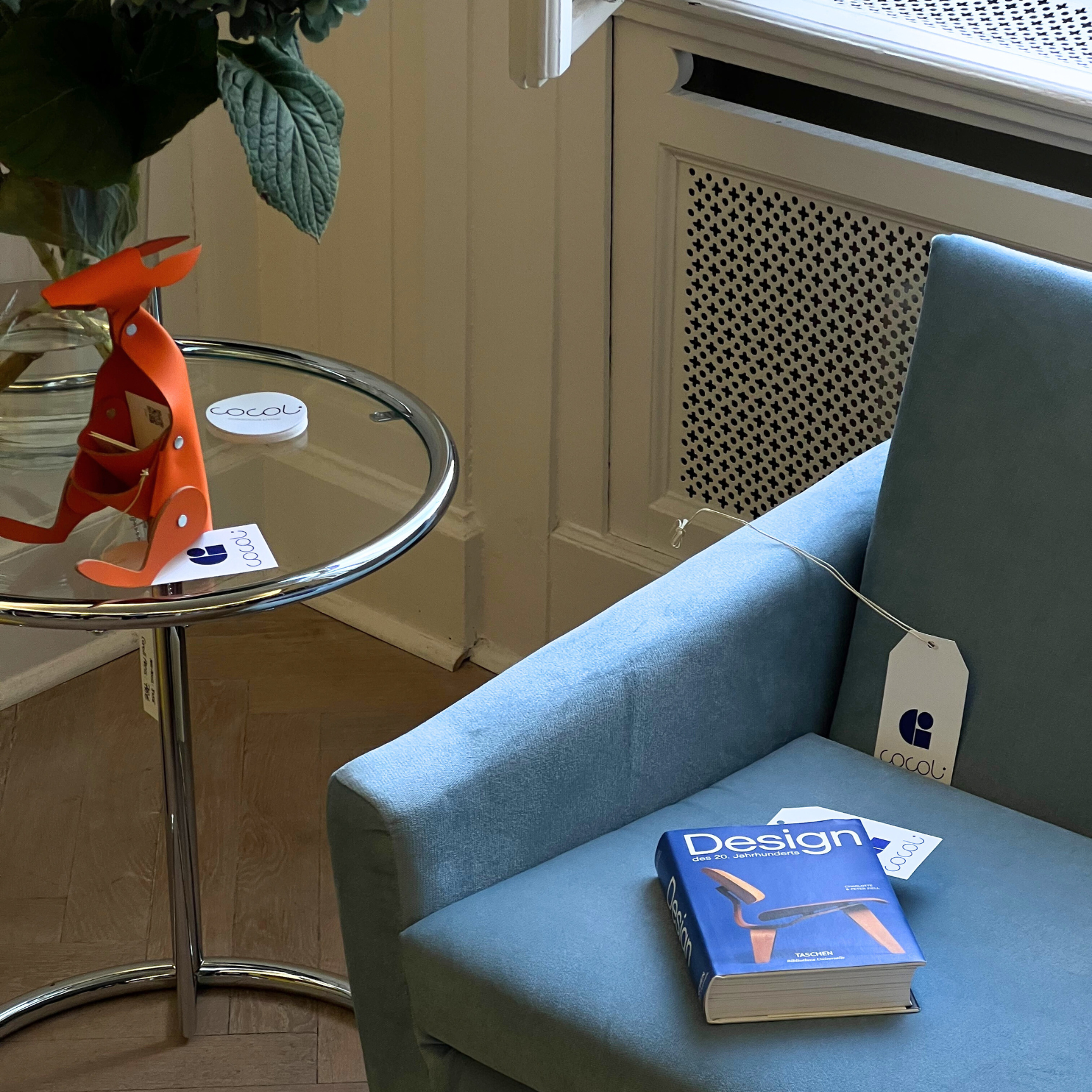 Geschichten aus der Community for Conscious Living. Hier bekommst du Deko und Interior Tipps von unseren Experten, erfährst Alles zur Nachhaltigkeit in der Möbelbranche, erhältst Tipps zur Möbelpflege und interessante Artikel zur Geschichte des Möbeldesigns. 