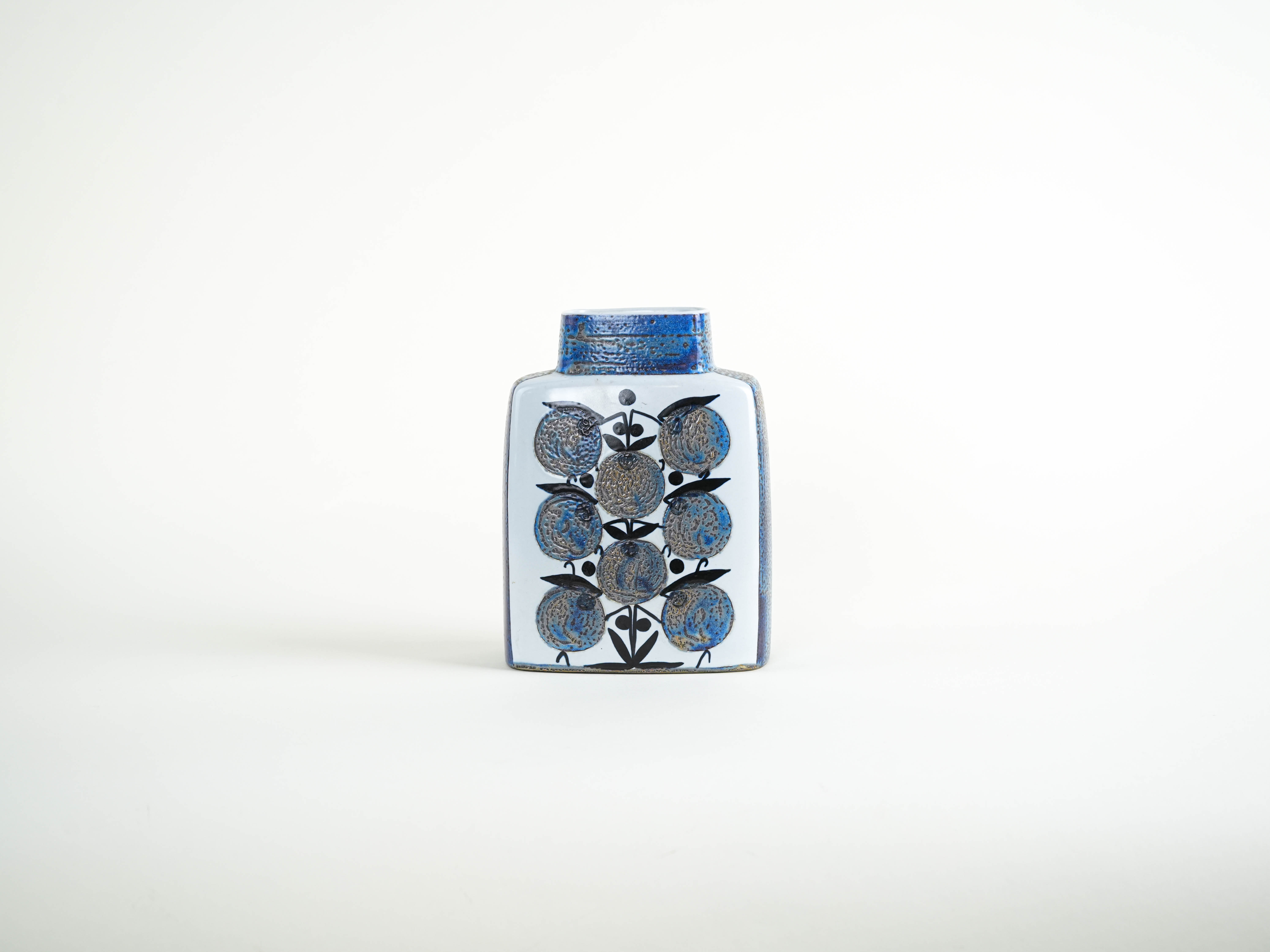 Ceramic vase 1960s Aluminia