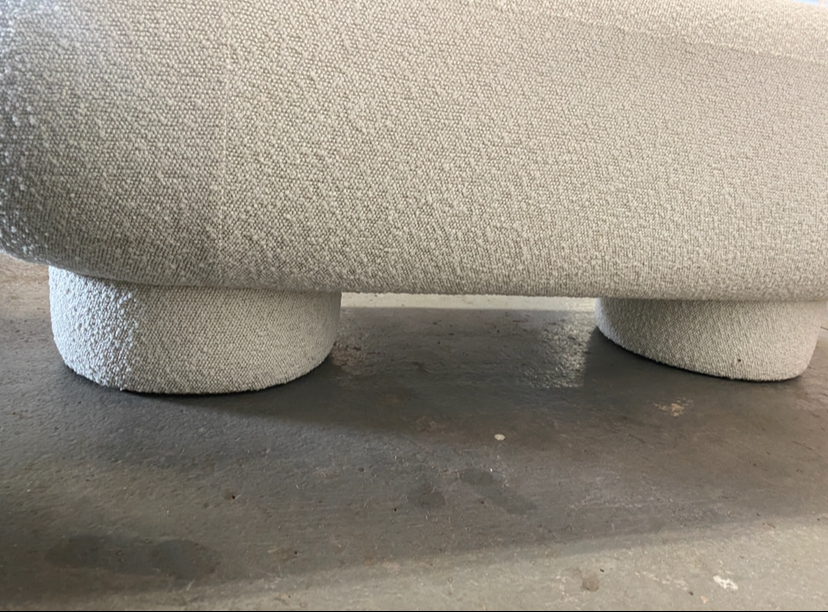 Big Foot Bench Off-White Bouclé