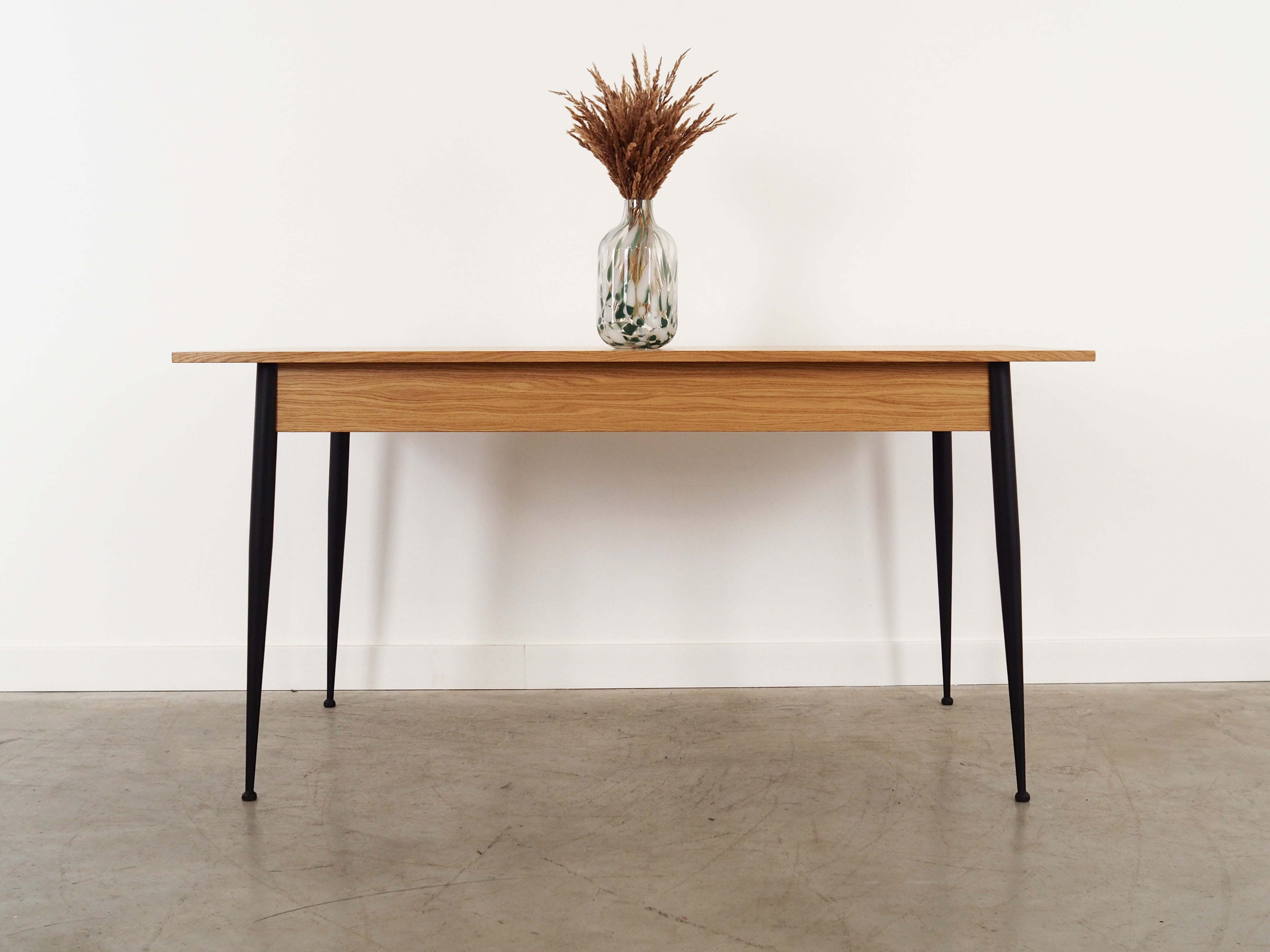 Dining table Oak 1980s