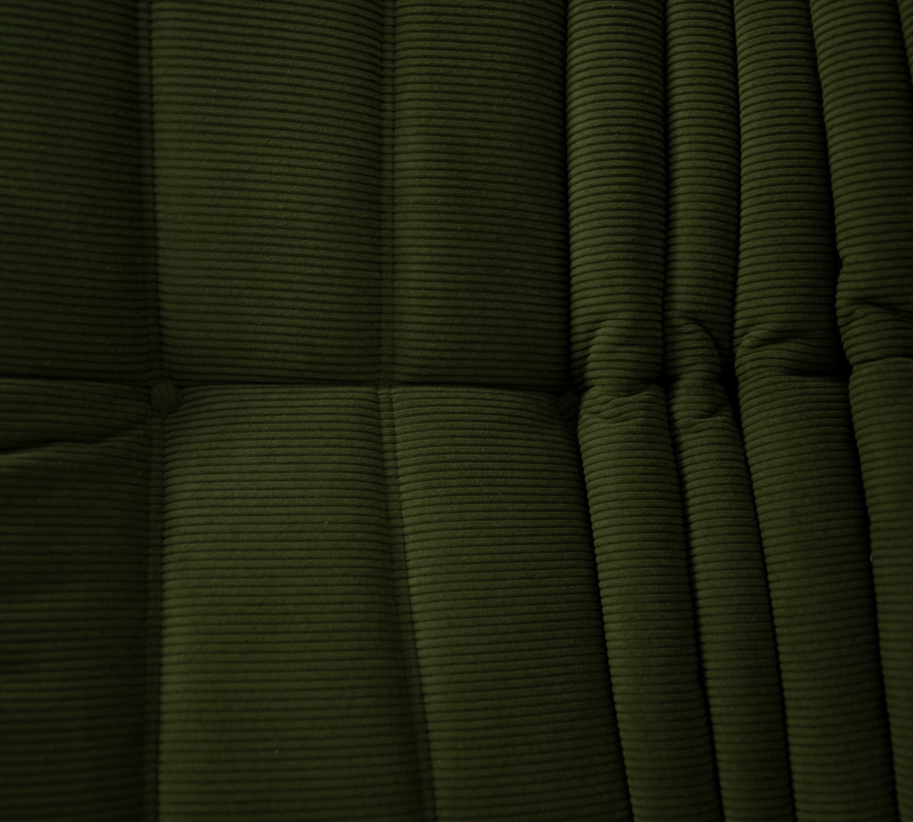 Togo Sofa 3-Sitzer Cord Lodengrün