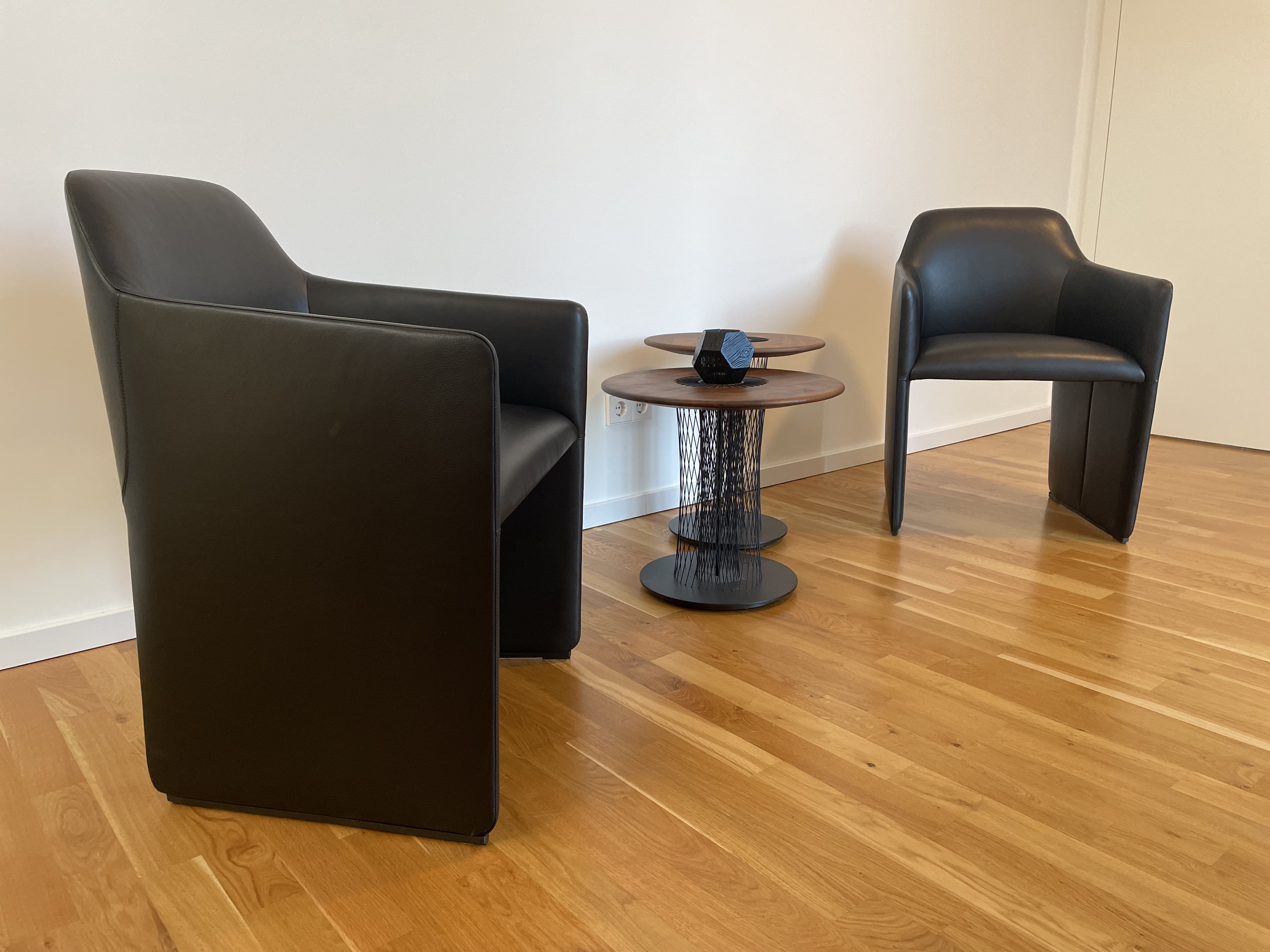 2x 525 Foster Walter Knoll Sessel mit Armlehne Leder Schwarz