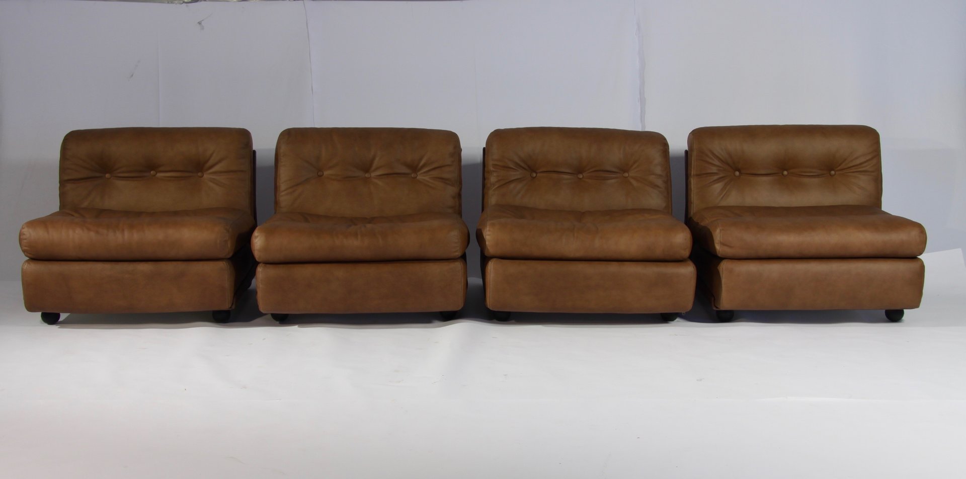 4x Vintage Mario Bellini Amanta Sessel Leder Braun