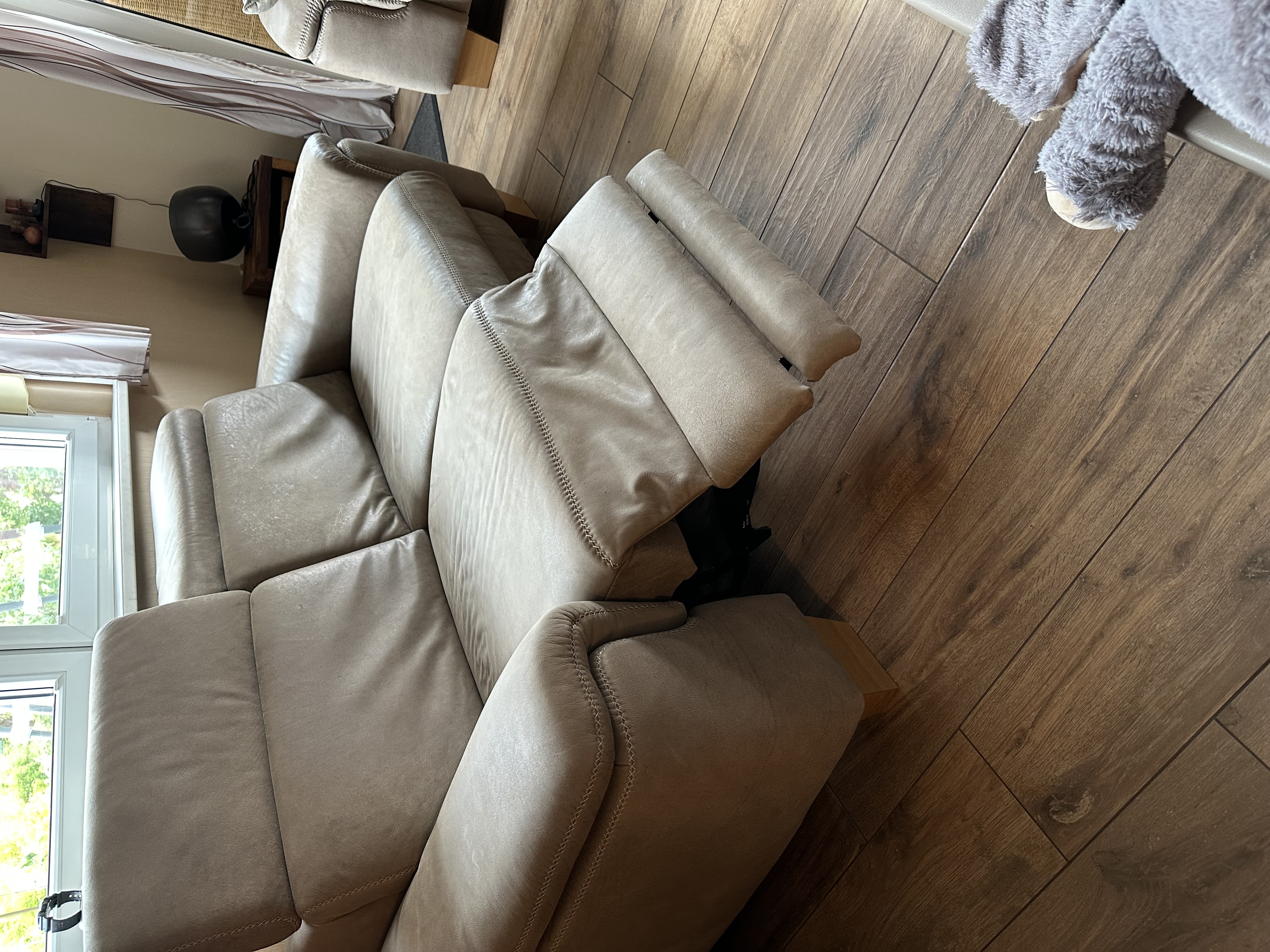 2-Sitzer Sofa mit Relaxfunktion Echtleder Beige