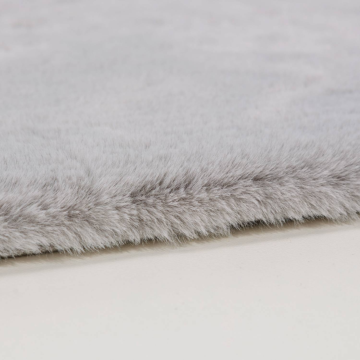 Bali Badteppich Silber 67 x 110 cm