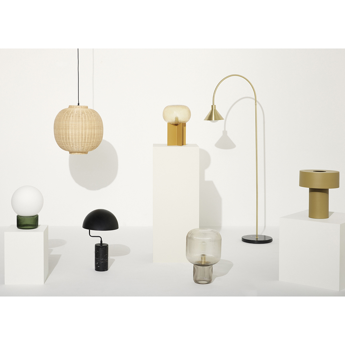 Sphere Table Lamp Green