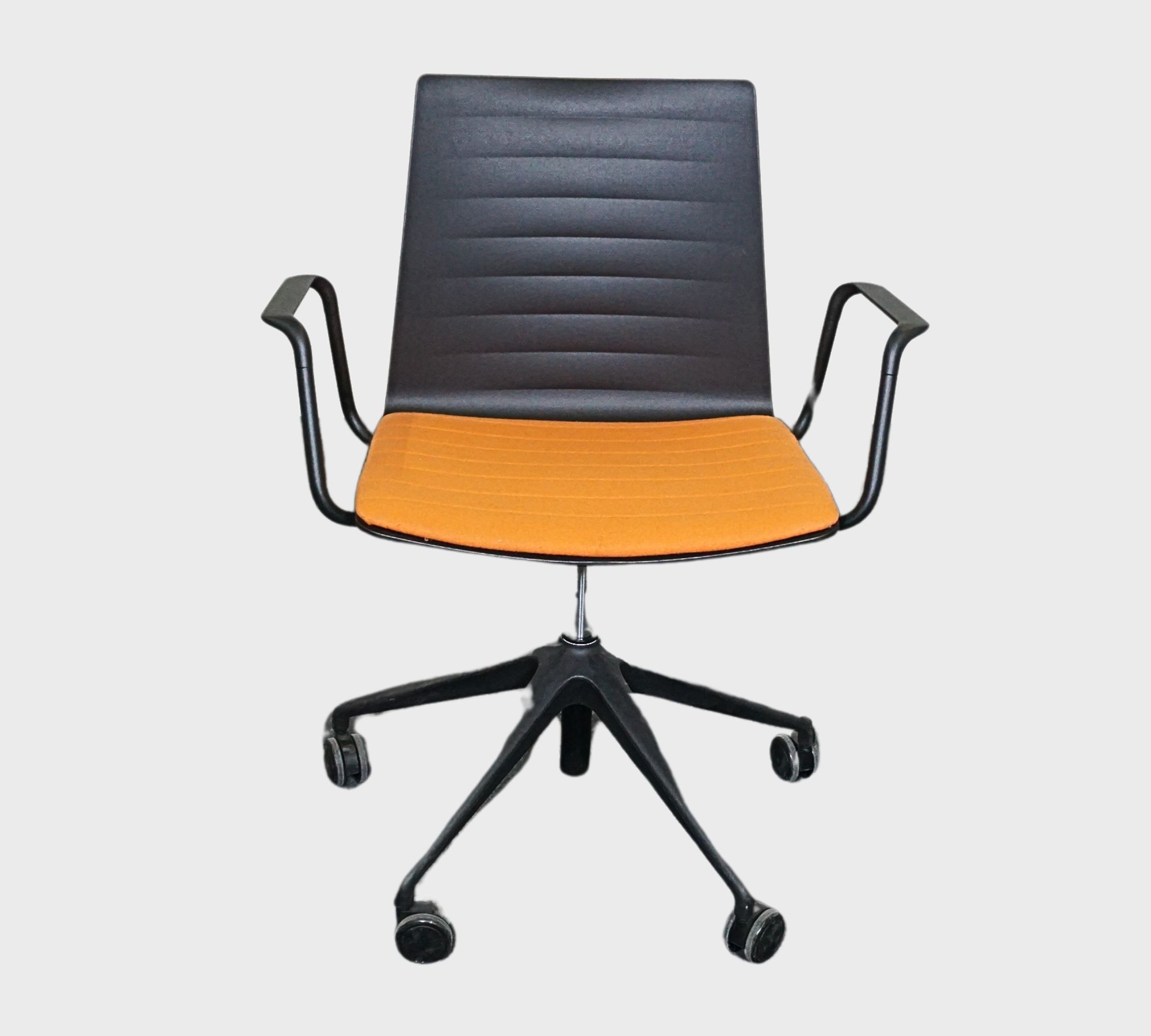 Flex SO1659 Armchair Aluminium Black