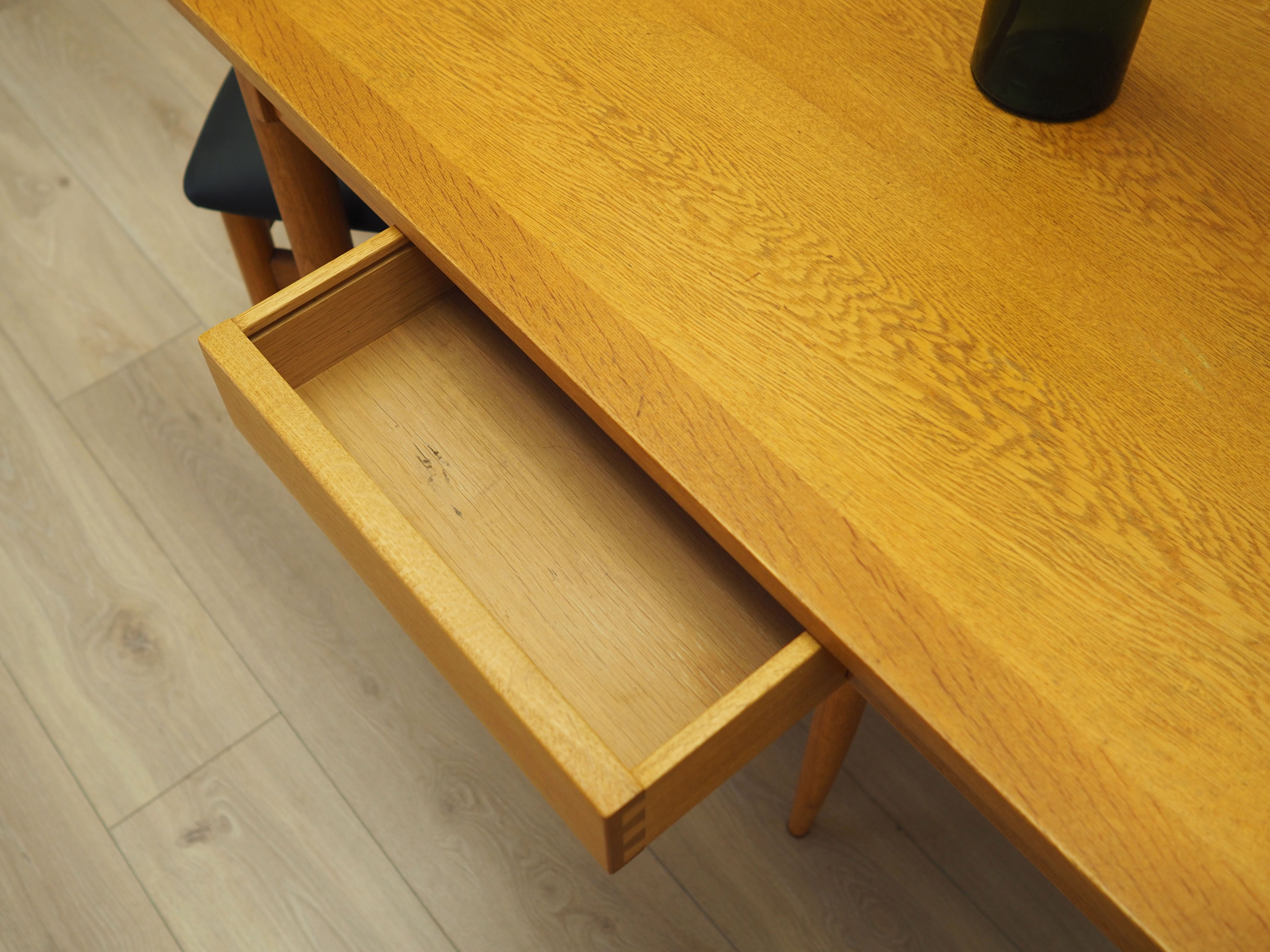 Ash desk, Danish design, 70s, Production: Denmark