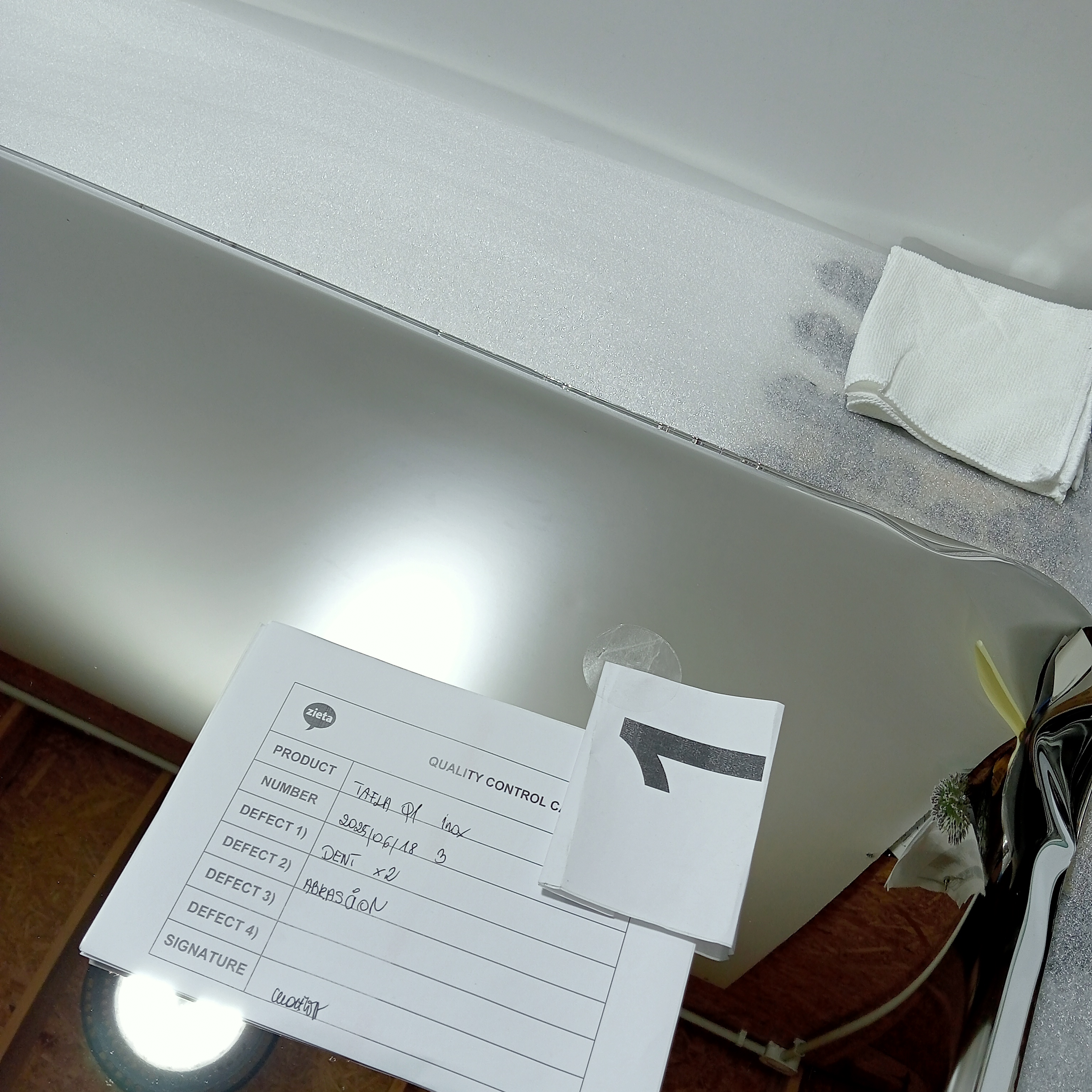 Table Mirror Q1 Stainless Steel Polished Silver