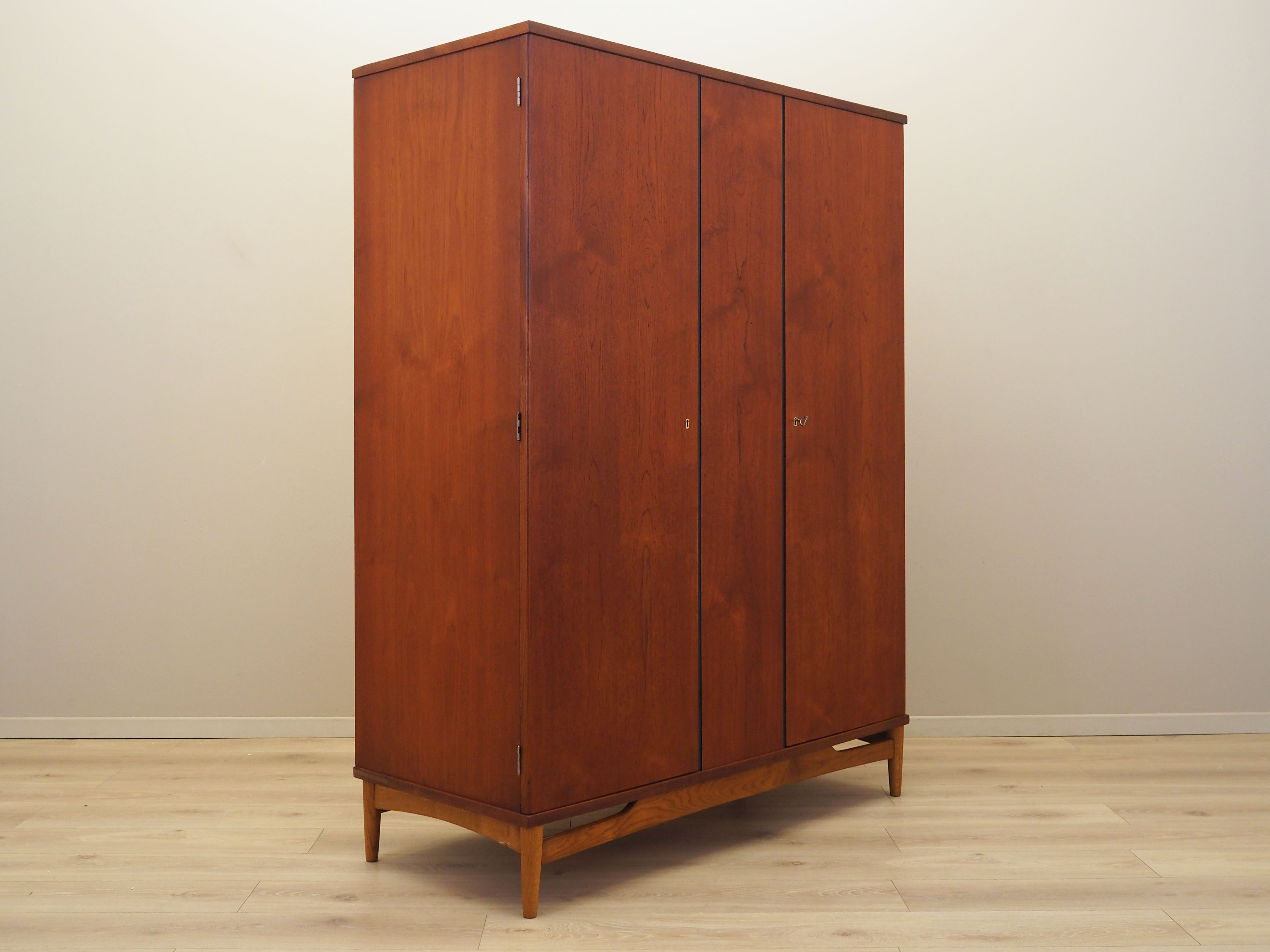 Kleiderschrank Teakholz 1960er Jahre