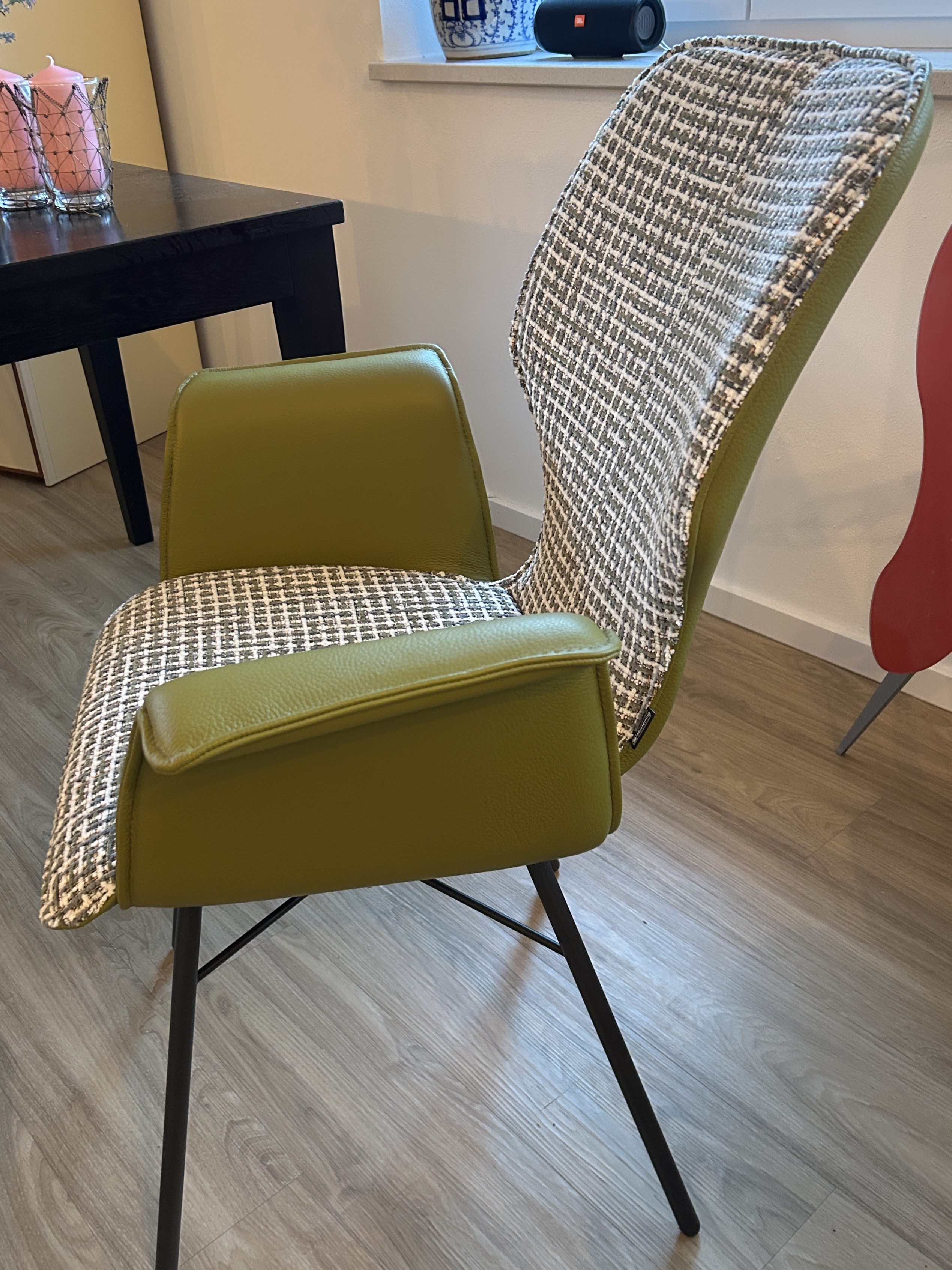 4x Nevio V1462 Armchair Leather