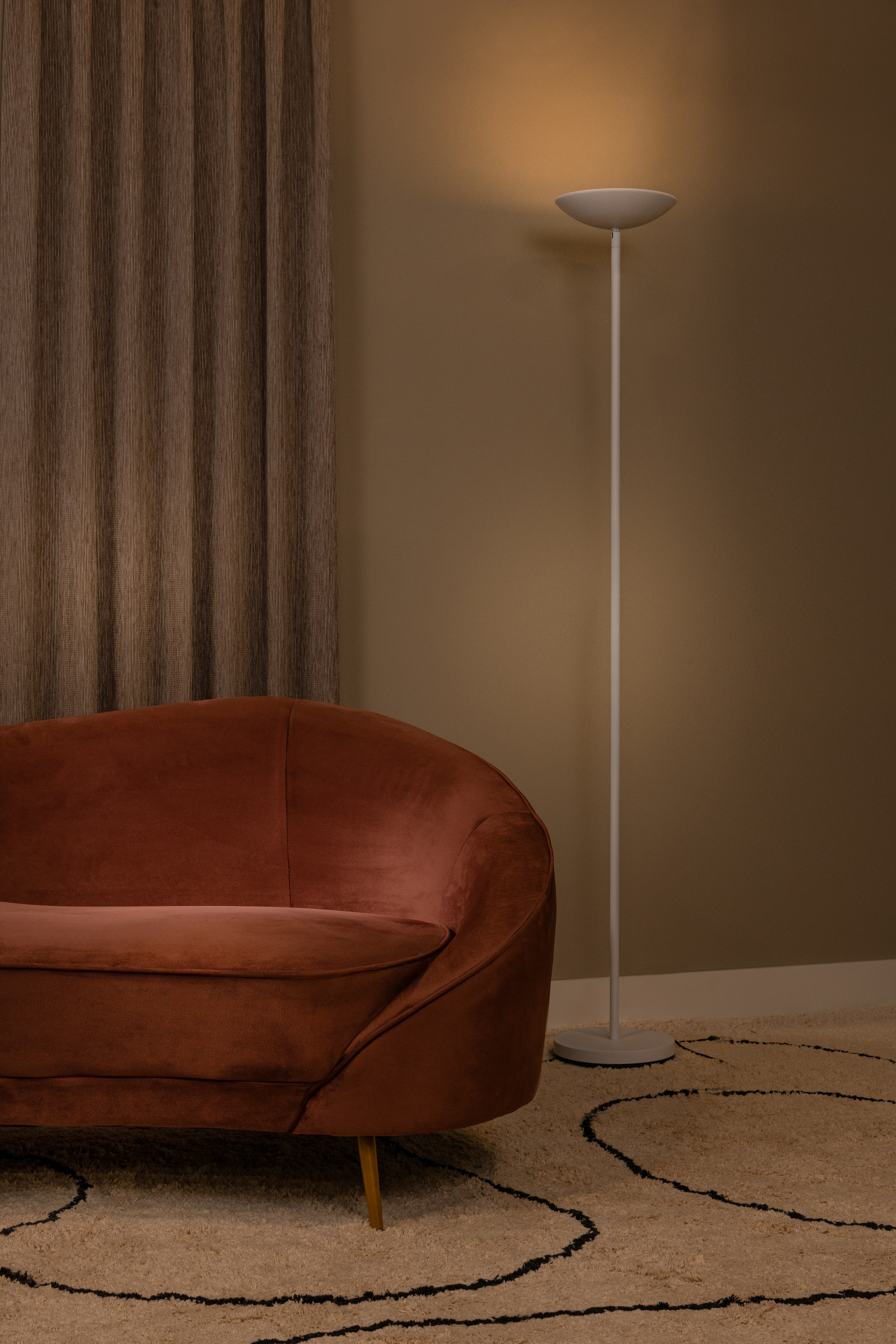 Zenith Typ B LED-Stehleuchte Eisen Weiß