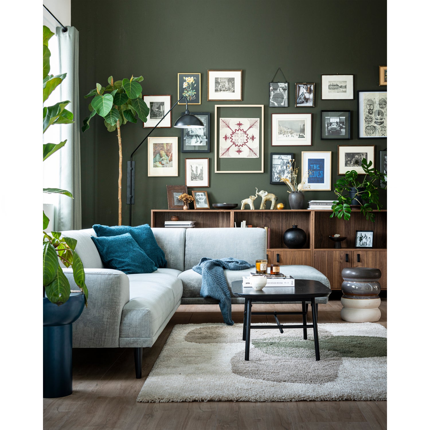 Elegance Couchtisch Mangoholz Metall Schwarz