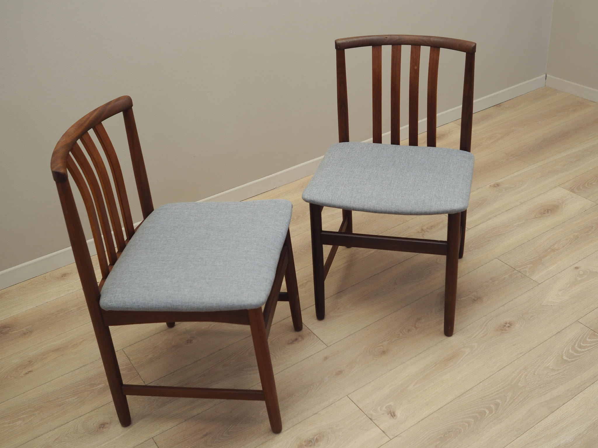 2x Vintage Stuhl Teakholz Textil Braun 1970er Jahre