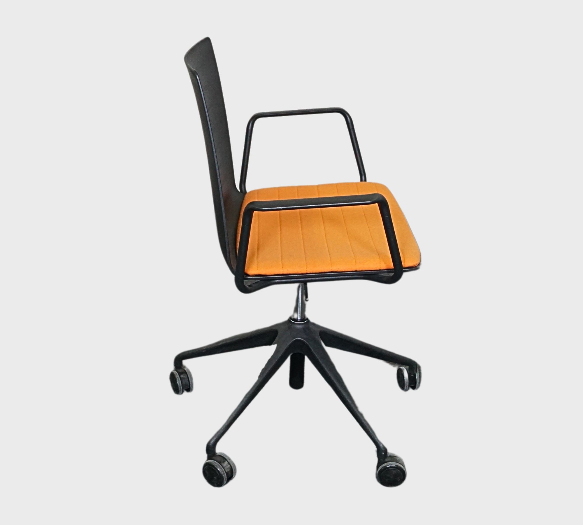 Flex SO1659 Armlehnstuhl Aluminium Schwarz