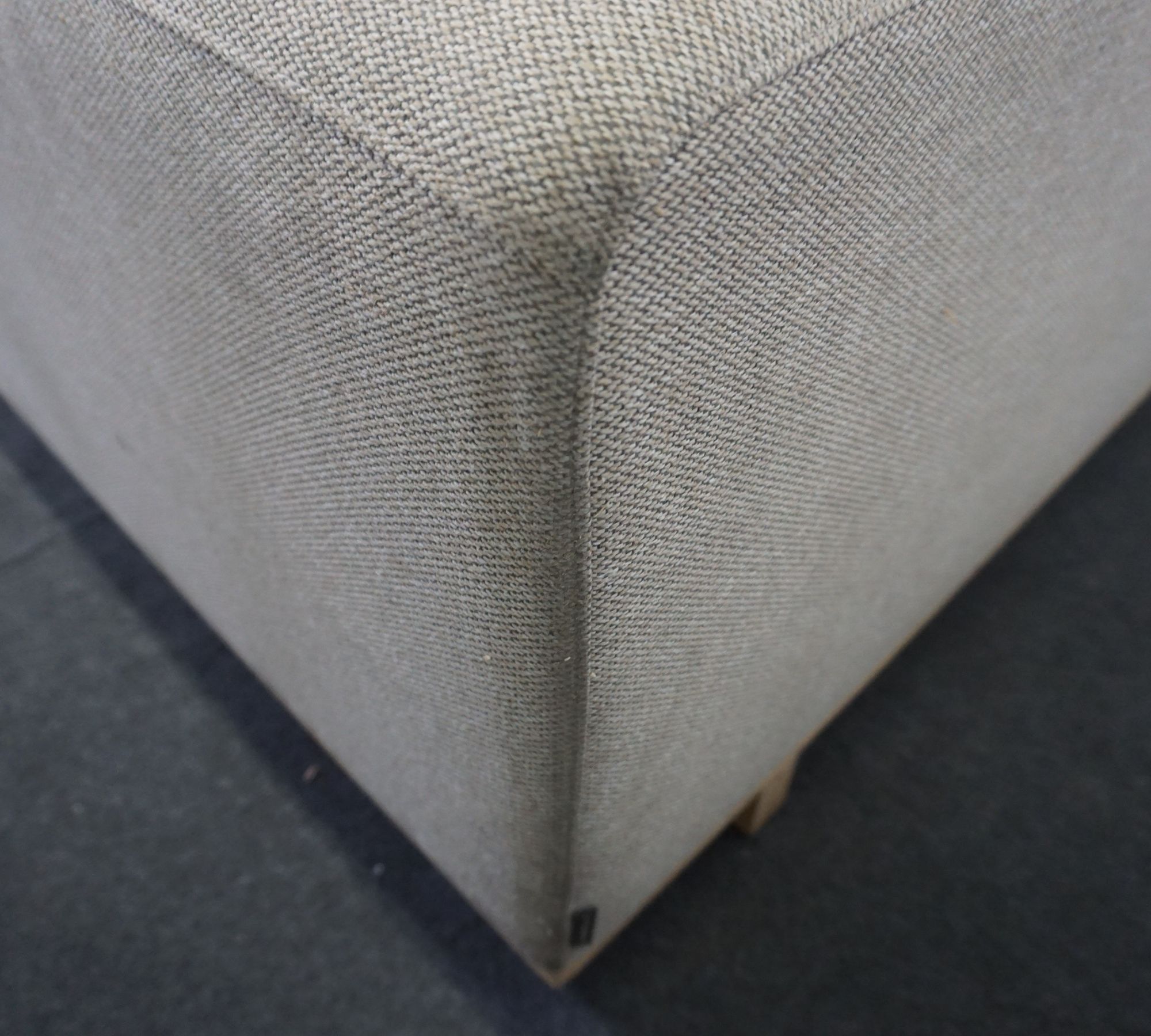 Aya Sofa 3,5-Sitzer Agnes Brown