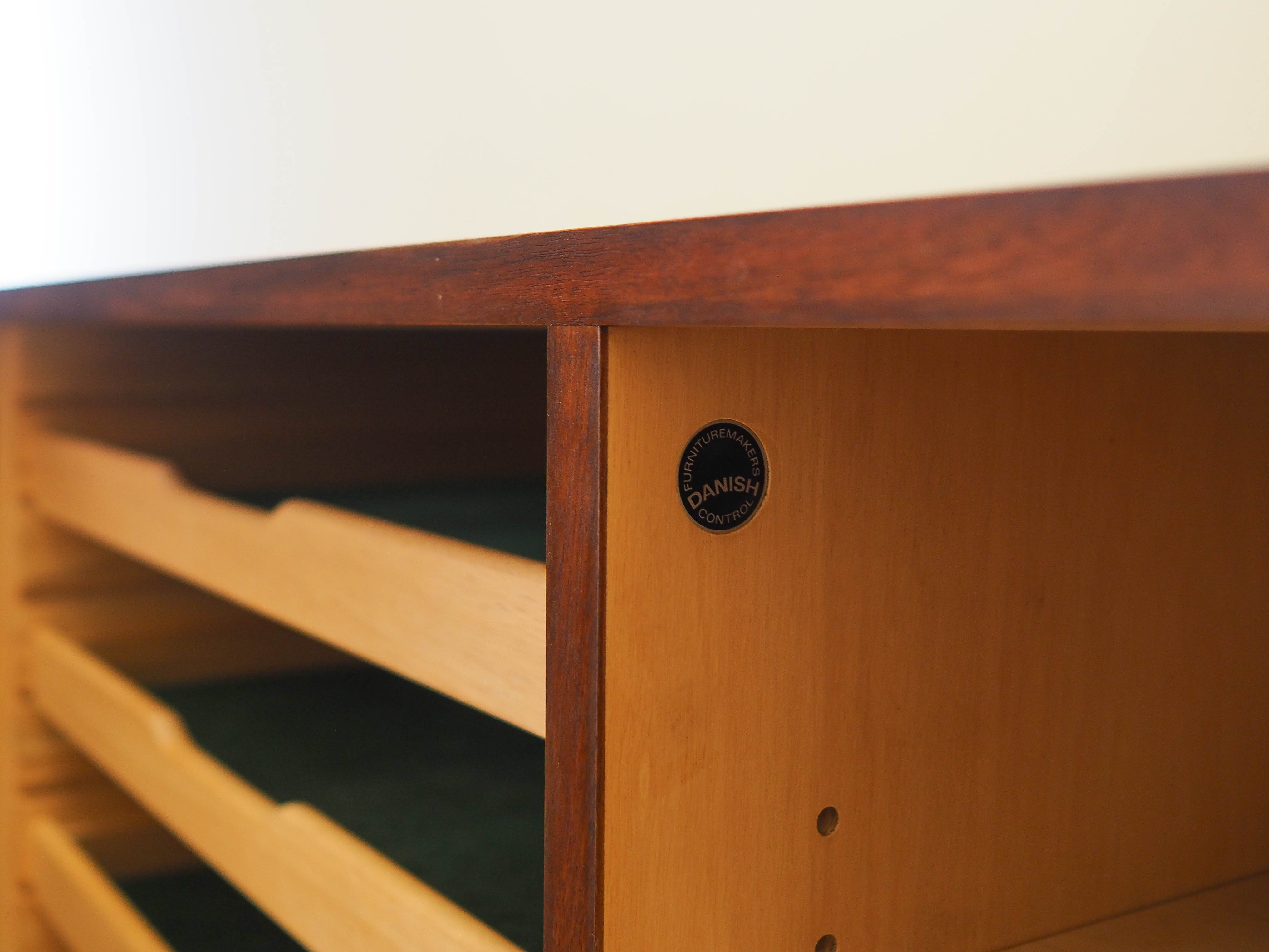 Walnuss-Schrank Braun 1970er Jahre