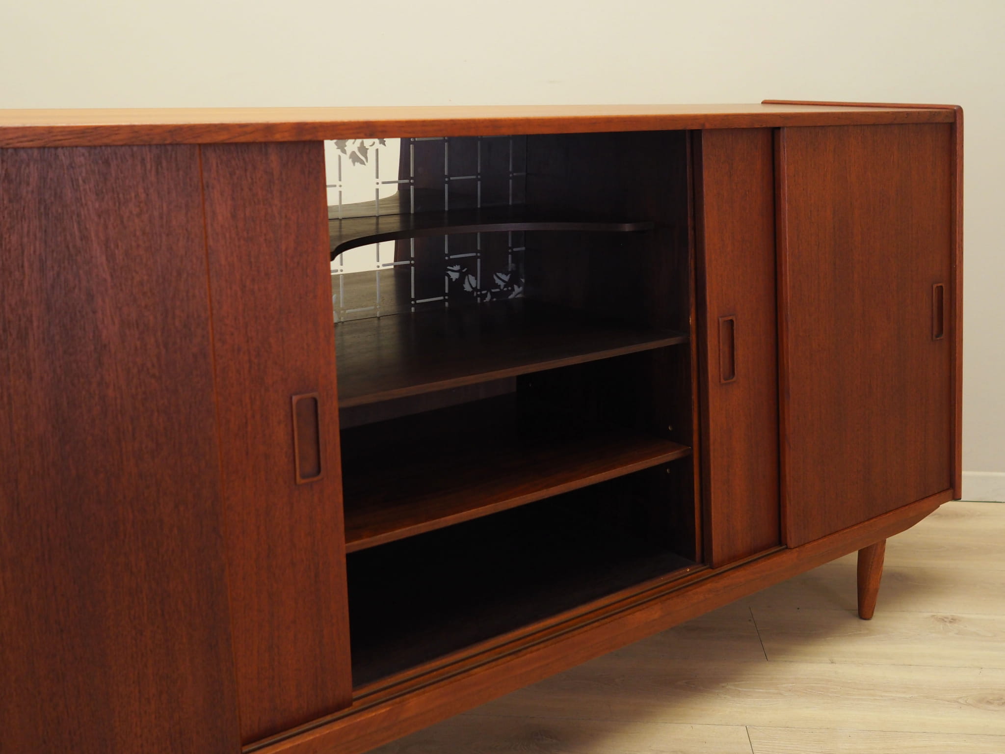 Sideboard Teakholz 1970er Jahre