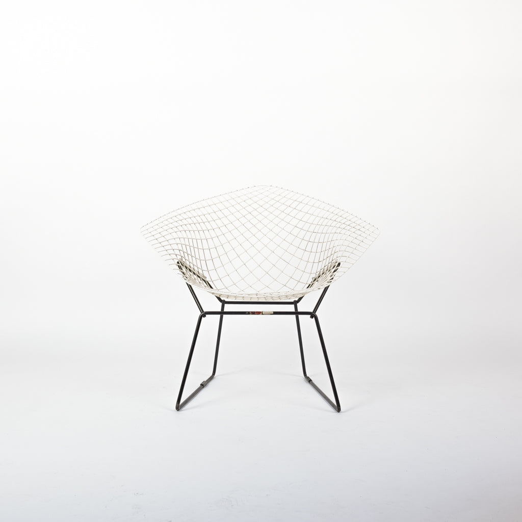 Bertoia Diamond Chair Stahl Weiß