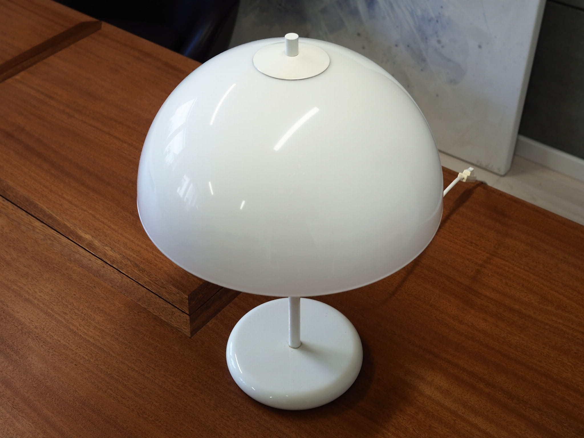 Vintage table lamp metal plastic white 1970s