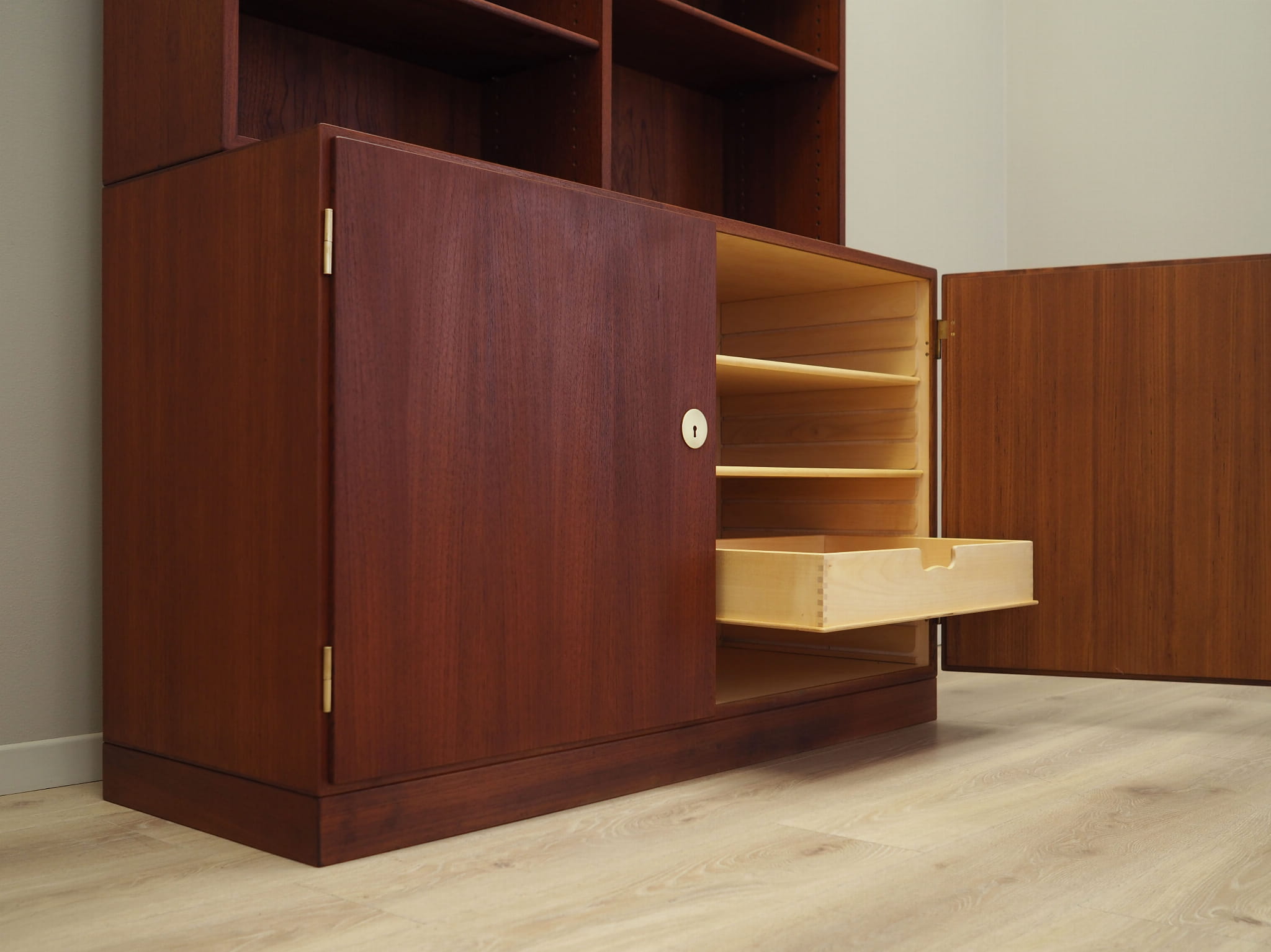 Vintage Bookshelf Teak Brown 1960s