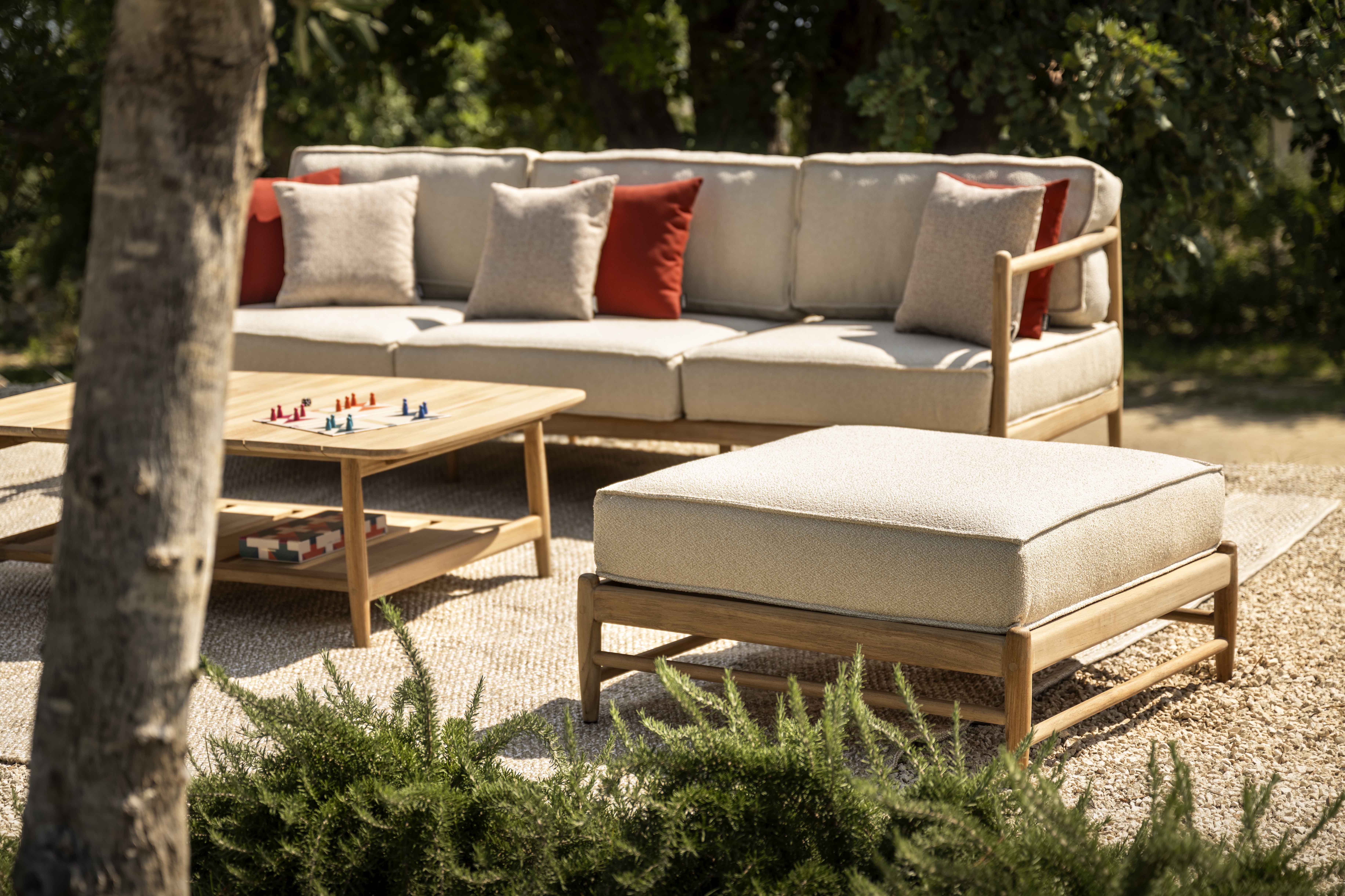 NOA Stool Teak Wood Cushion Brulé
