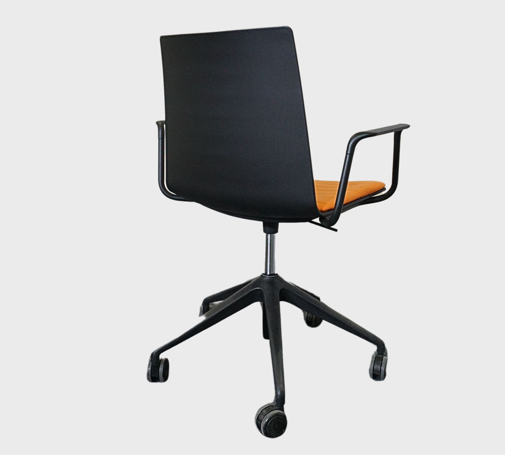 Flex SO1659 Armlehnstuhl Aluminium Schwarz