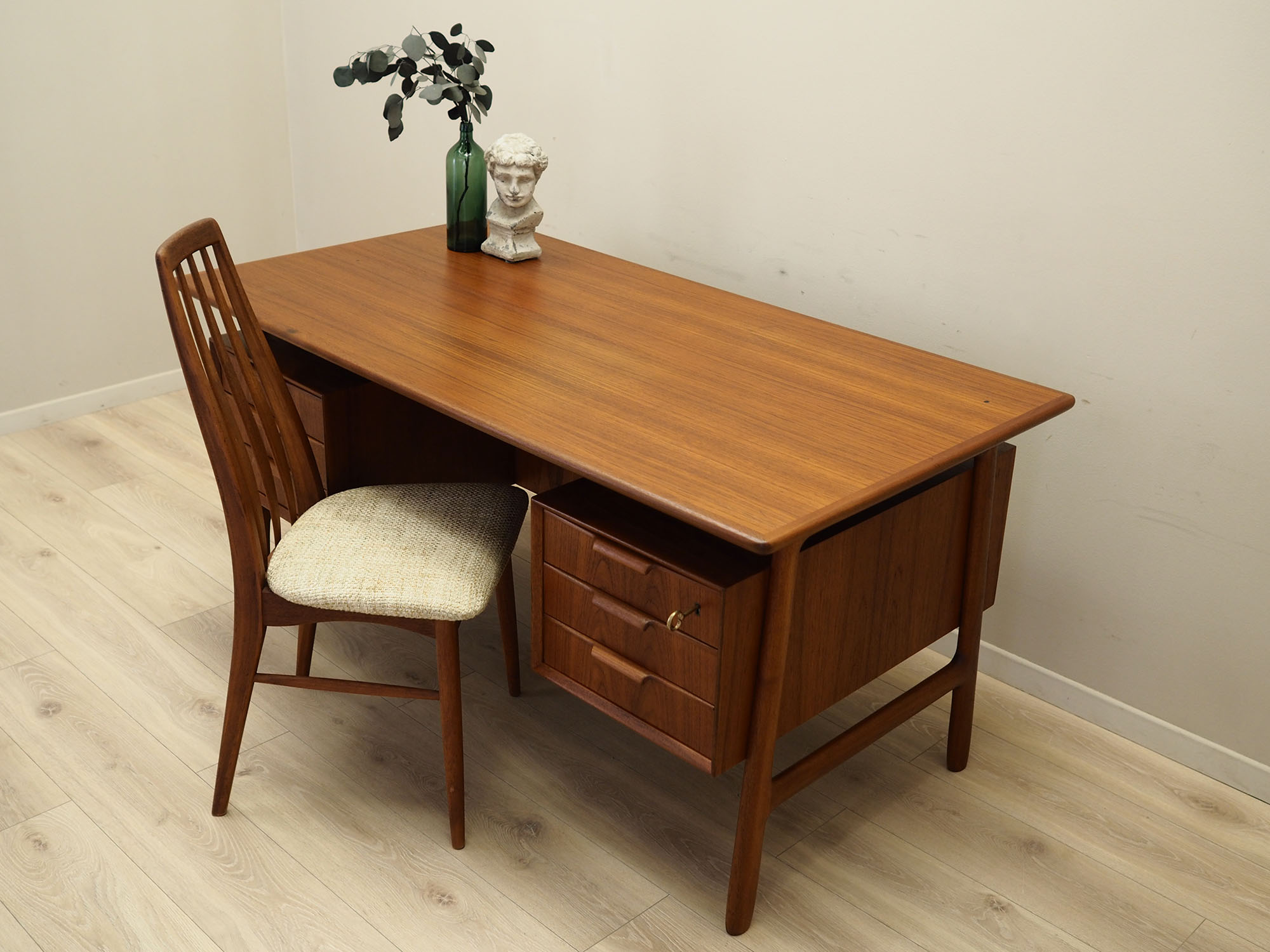 Teak desk wood veneer 1970s 