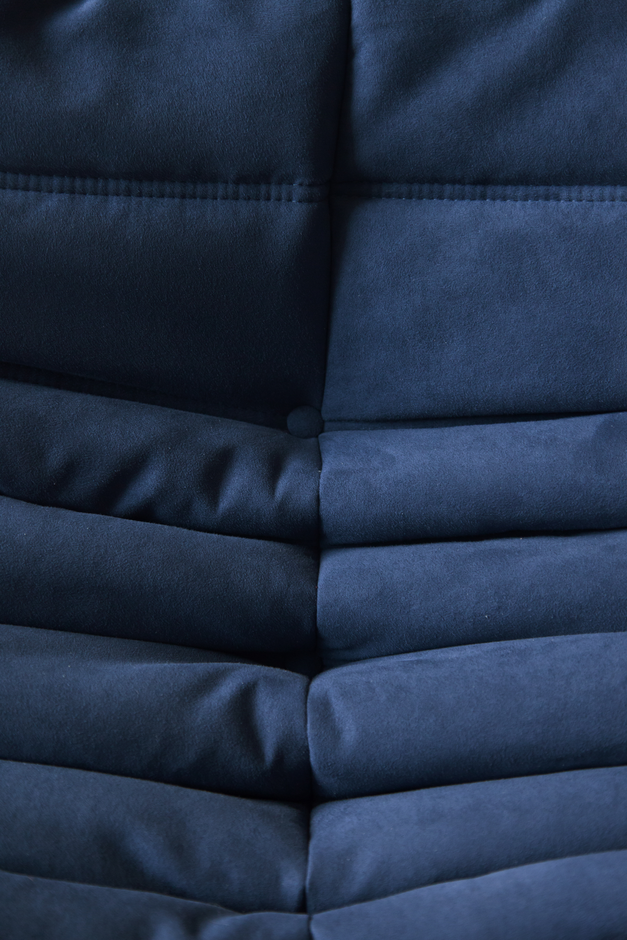 Togo Sofa 2-Sitzer Textil Marineblau