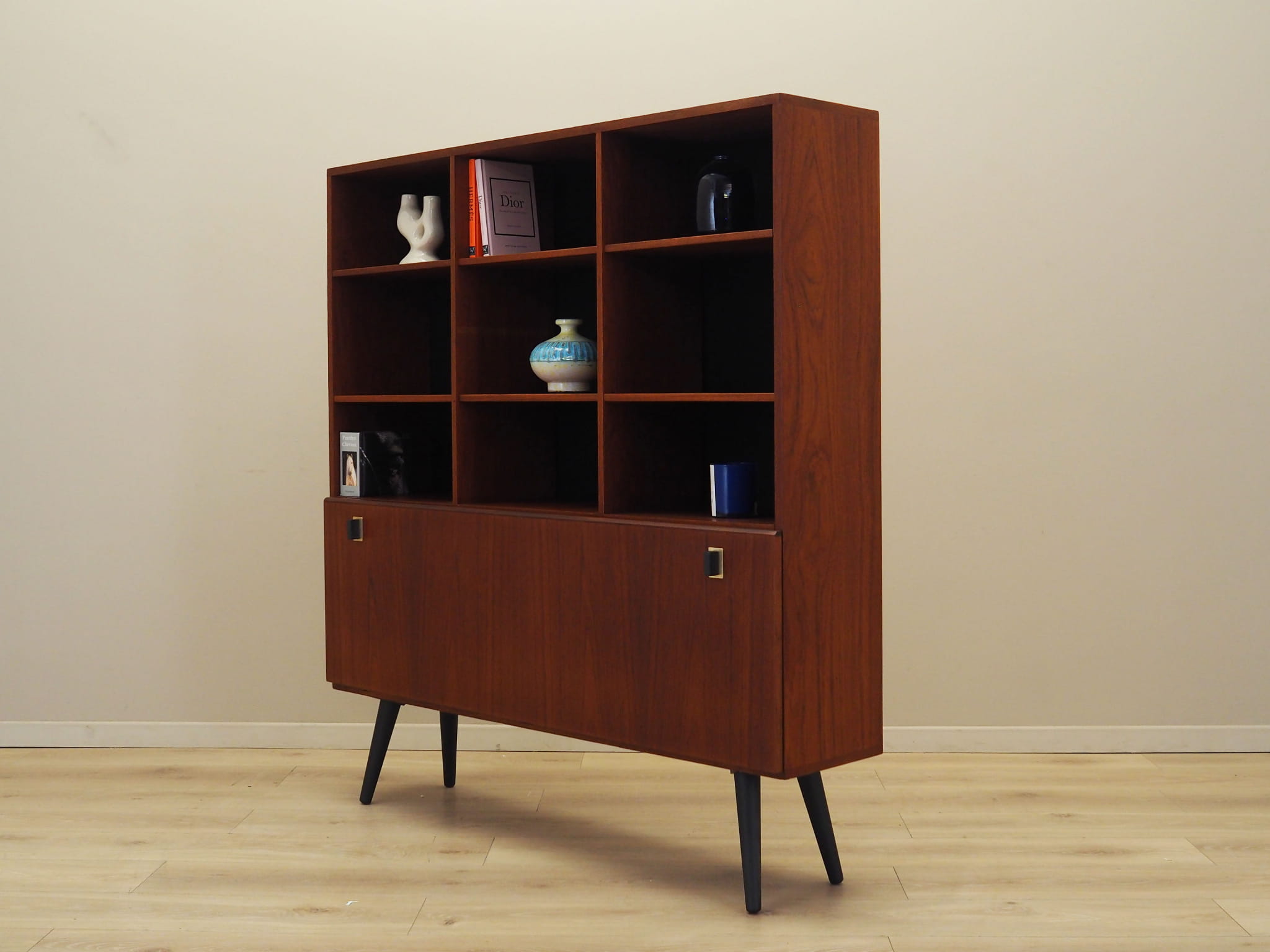 Regal Teakholz 1970er Jahre