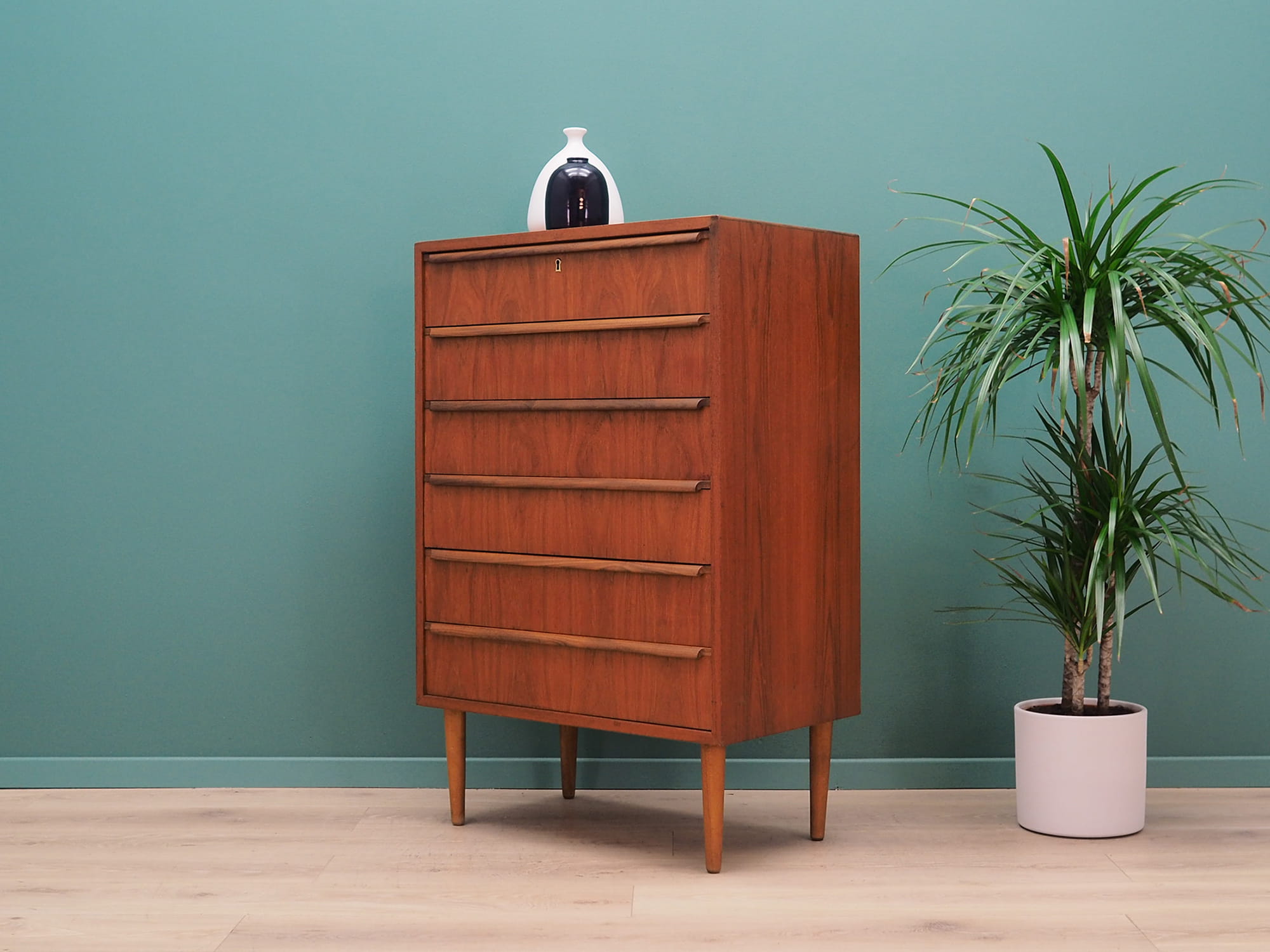 Vintage chest of drawers Teak wood Brown 1970s