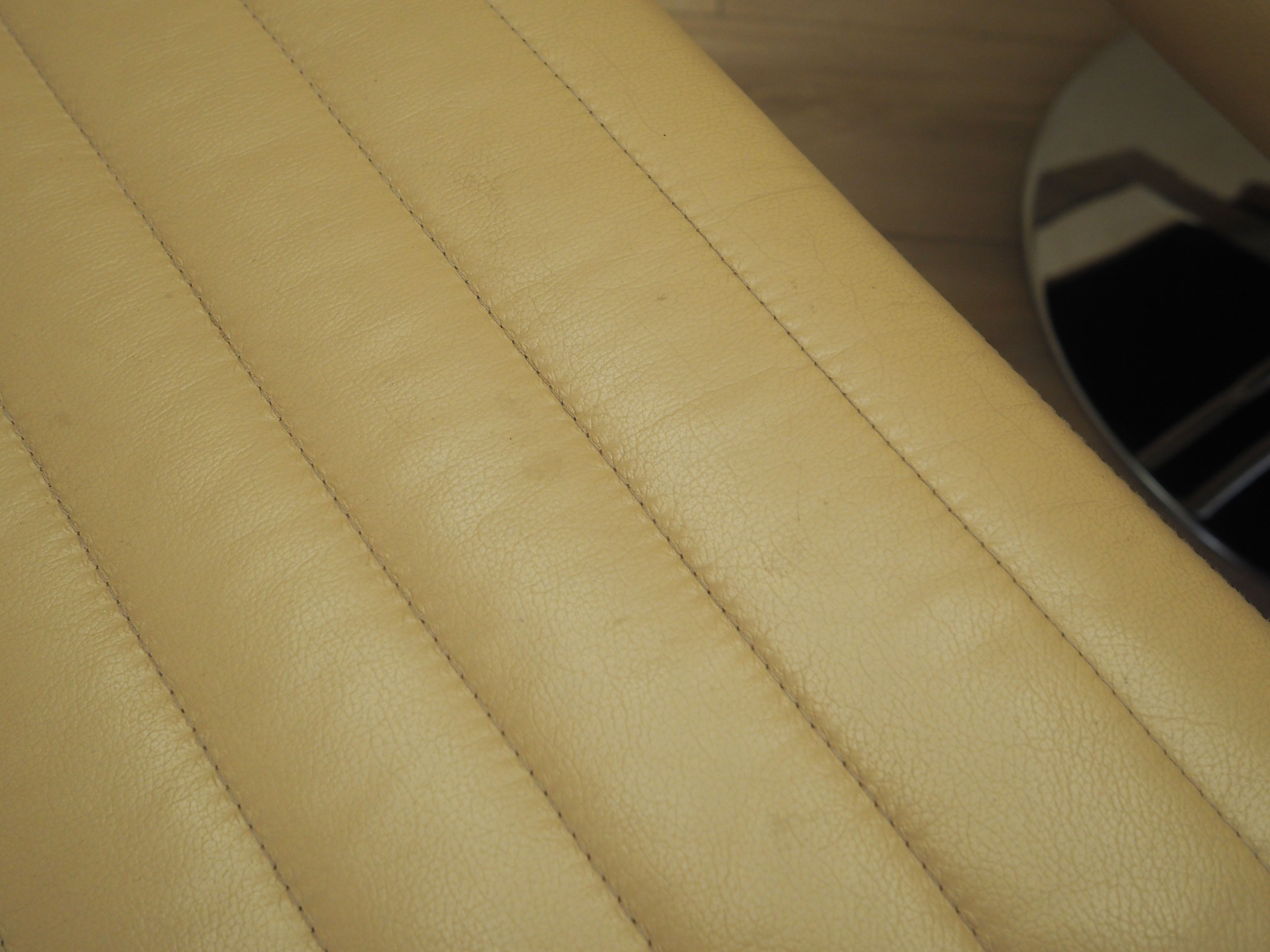Sessel mit Hocker Leder Hellbraun 1970er Jahre