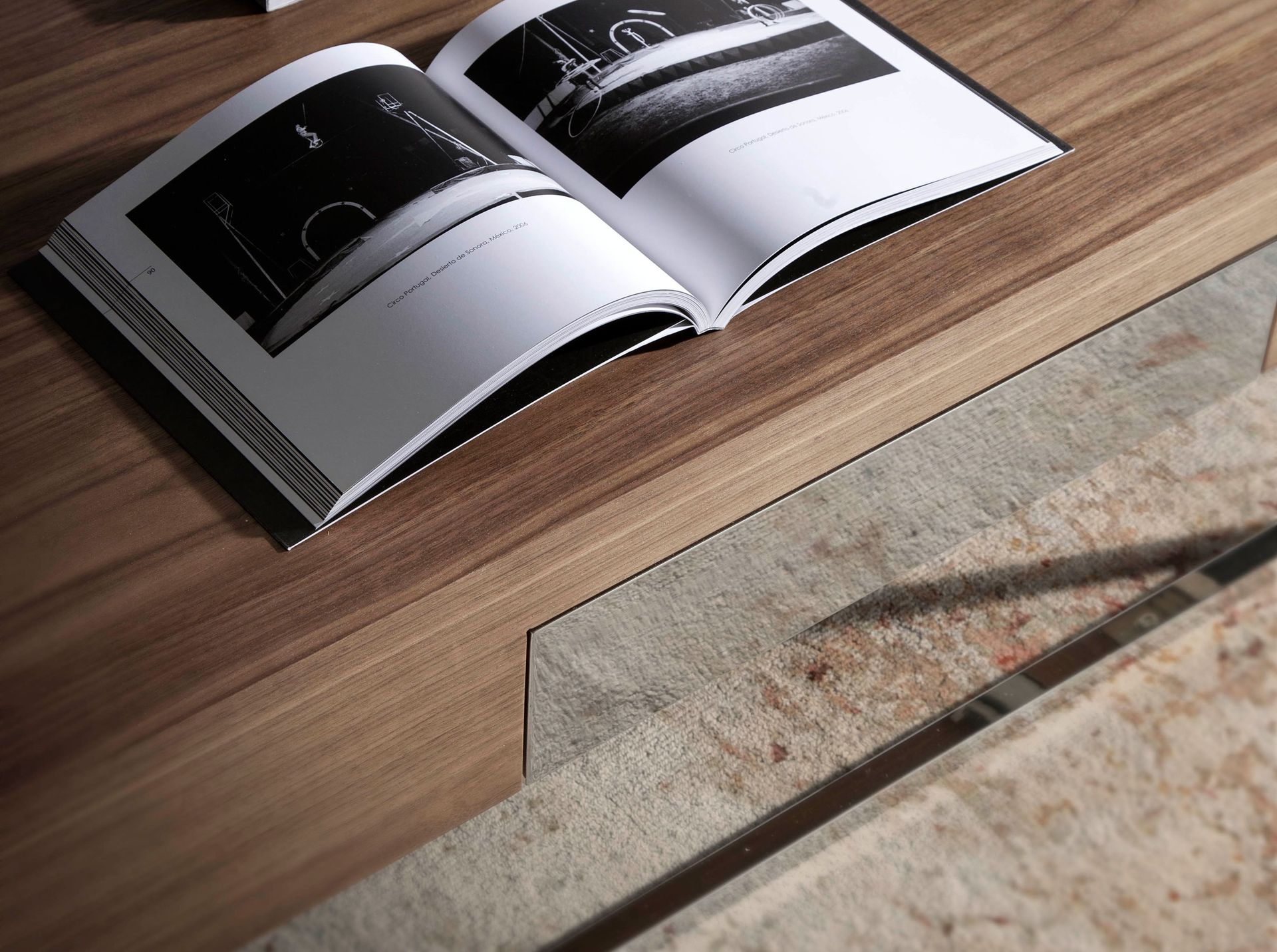 Coffee table walnut steel