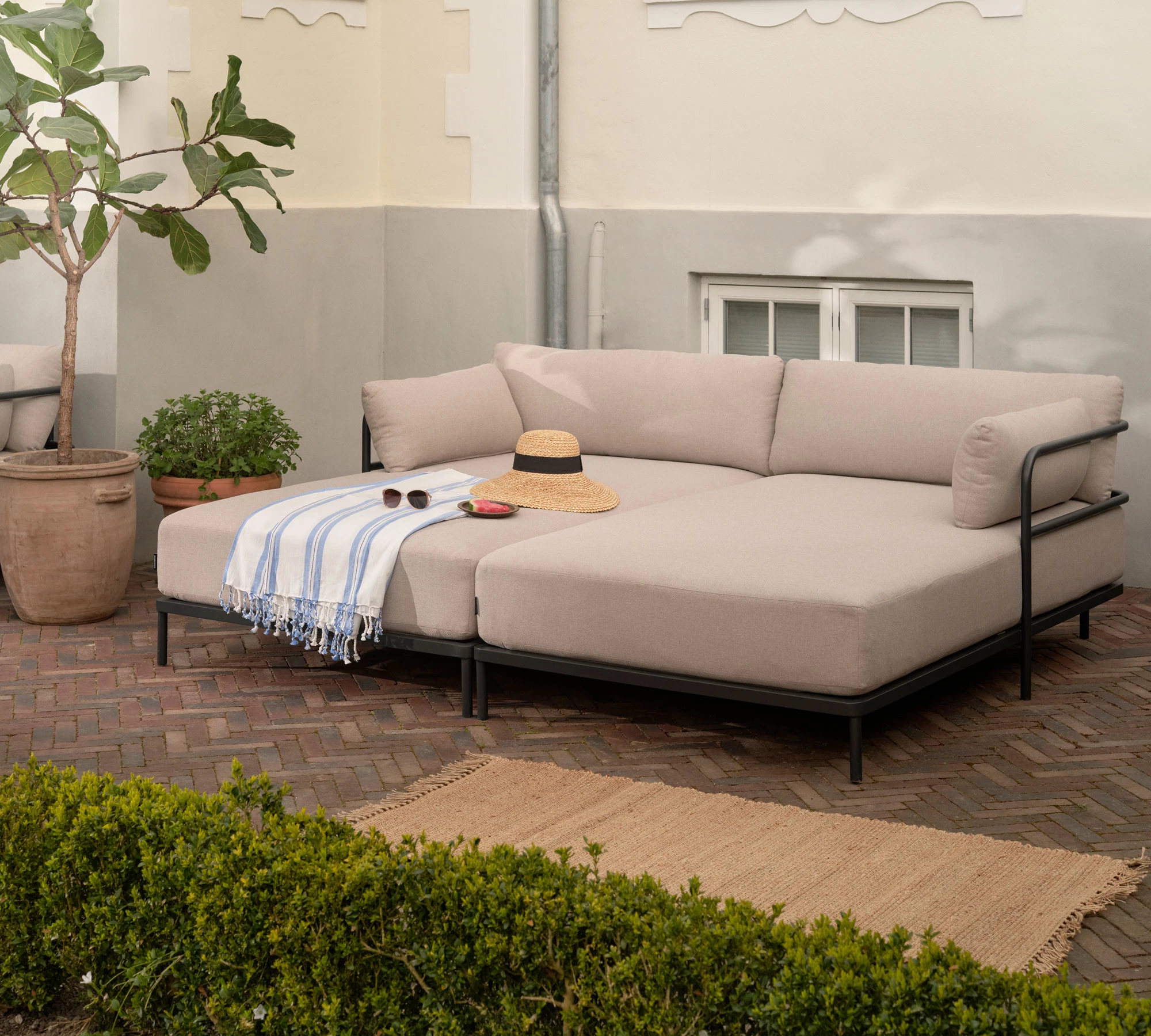 Vincent Outdoor Récamiere Rechts Martinique