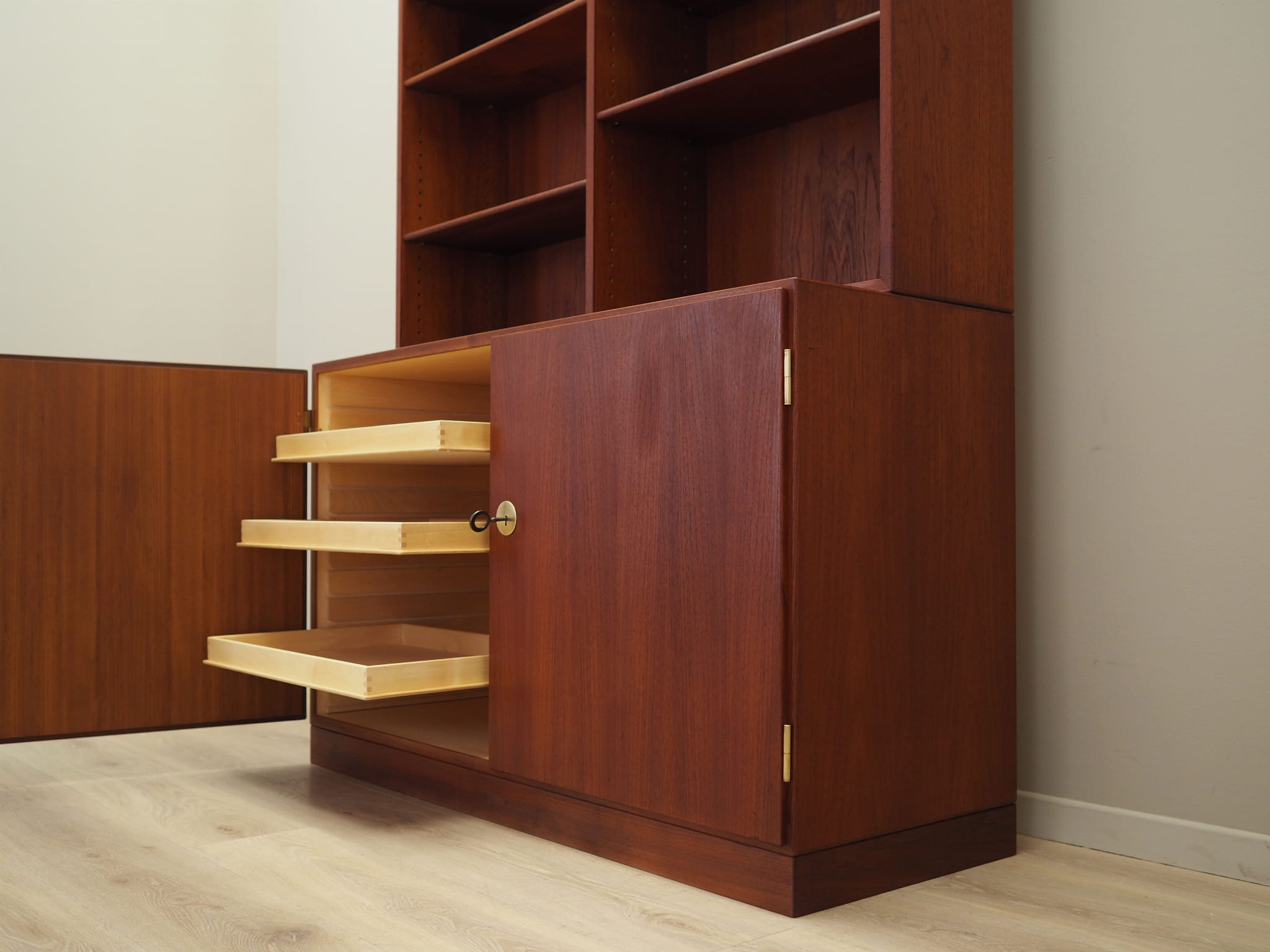 Vintage Bookshelf Teak Brown 1960s