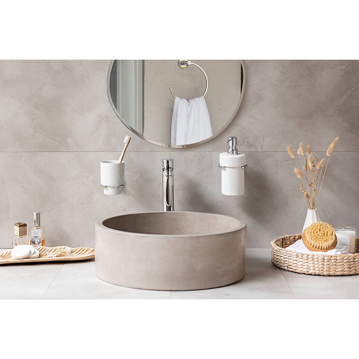 Isera Toothbrush tumbler holder Zinc die-cast Ceramic Chrome White