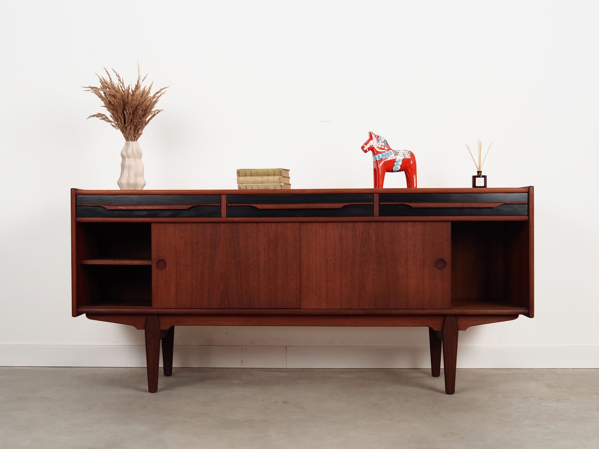 Vintage Sideboard Teakholz Braun 1970er Jahre