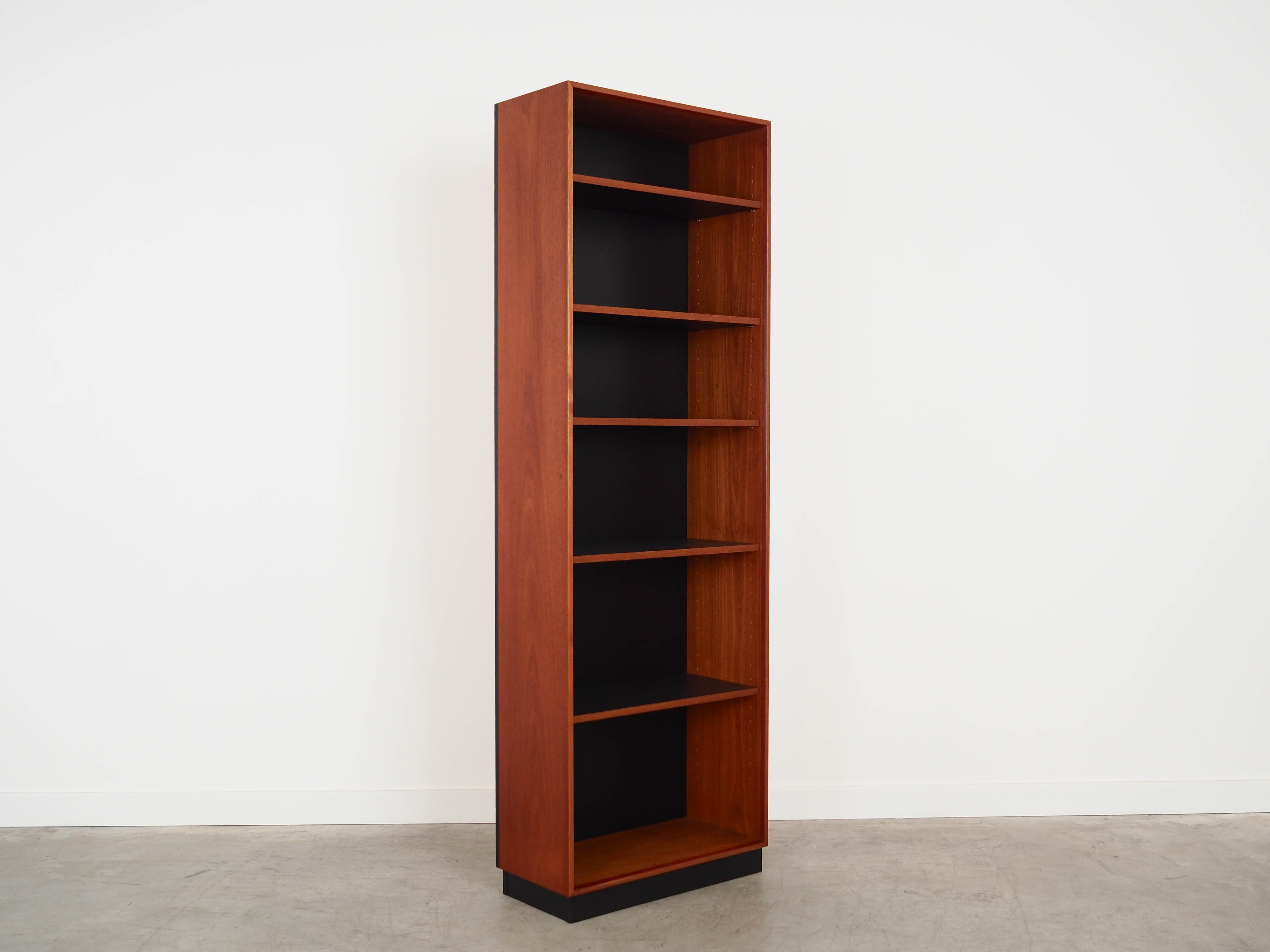 Bücherregal Teakholz 1970er Jahre