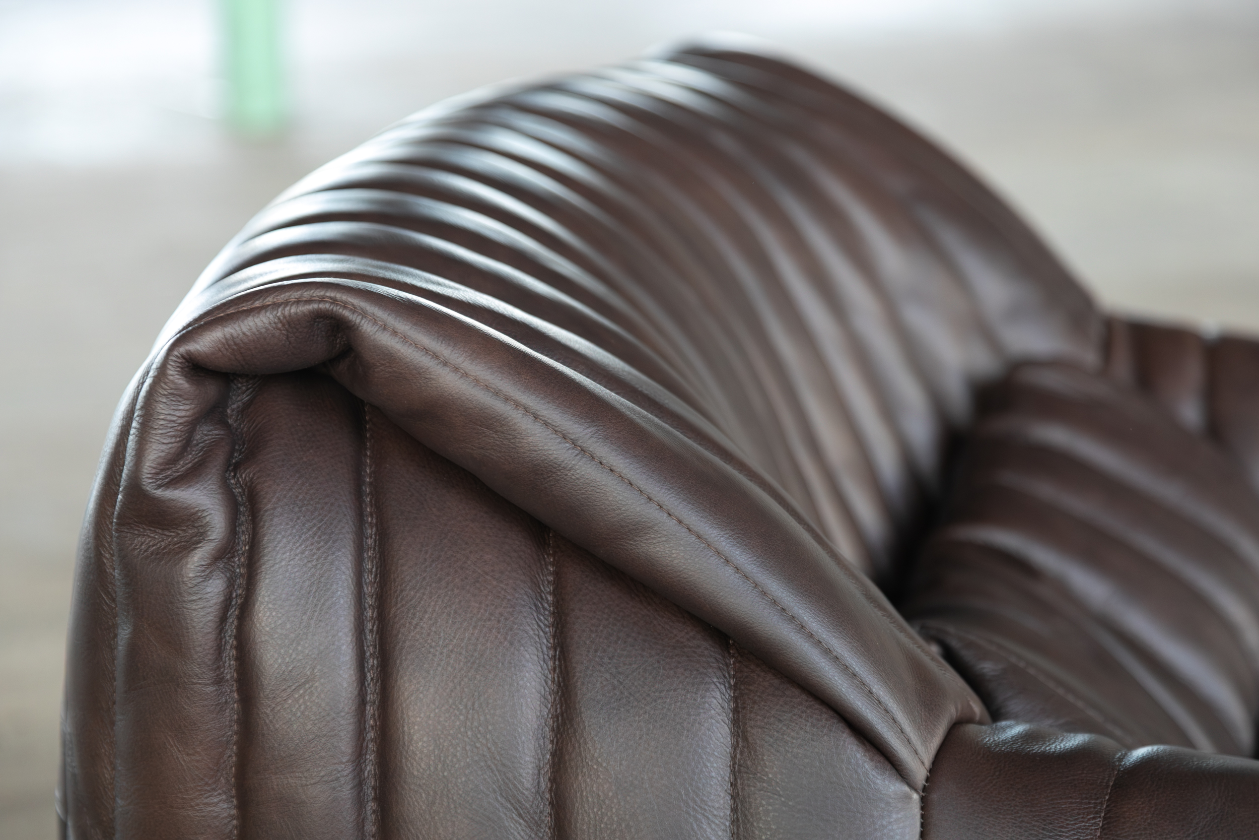 Togo Armchair Smooth Leather Folk Brown