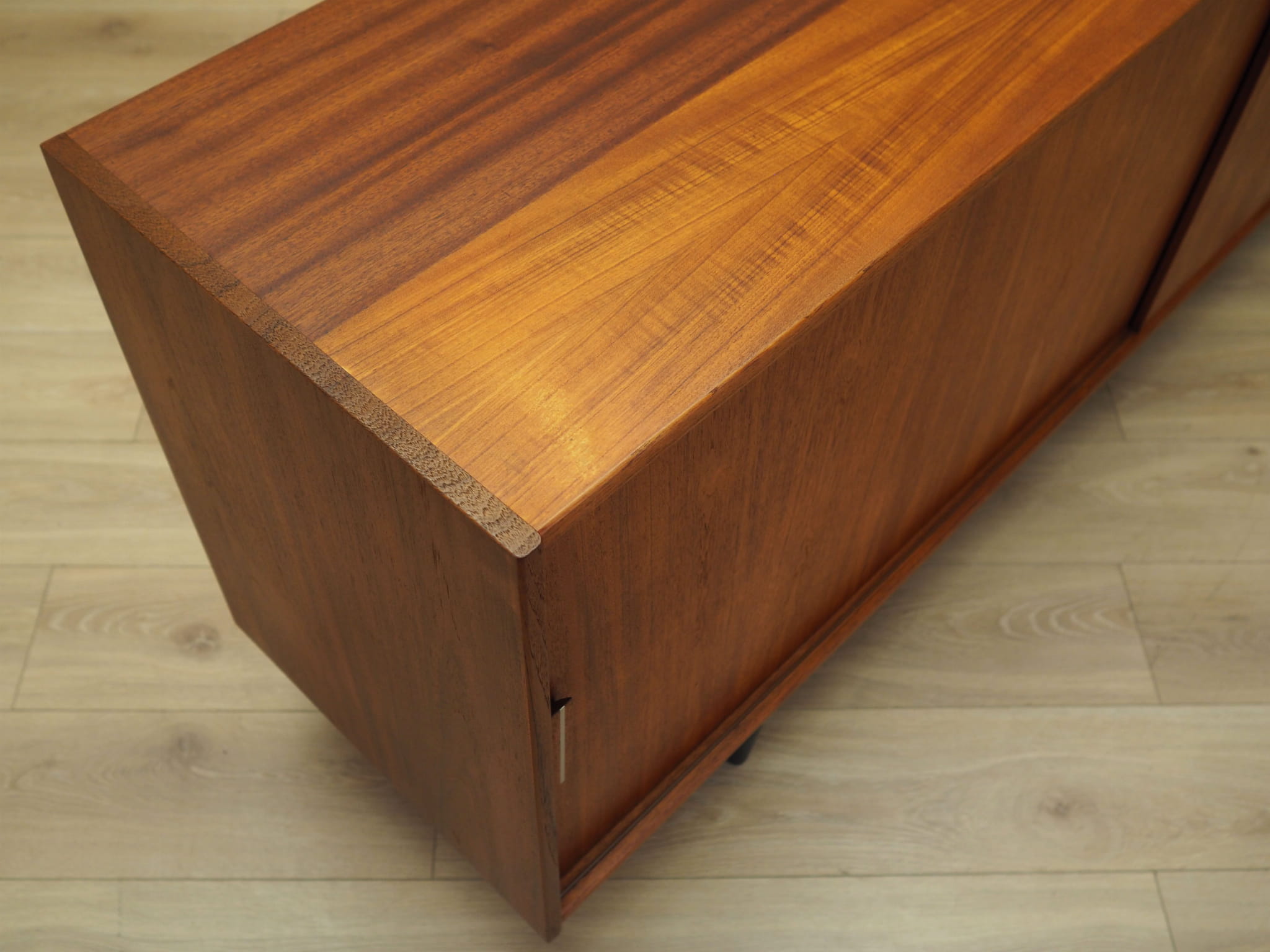 Sideboard Teakholz 1970er Jahre