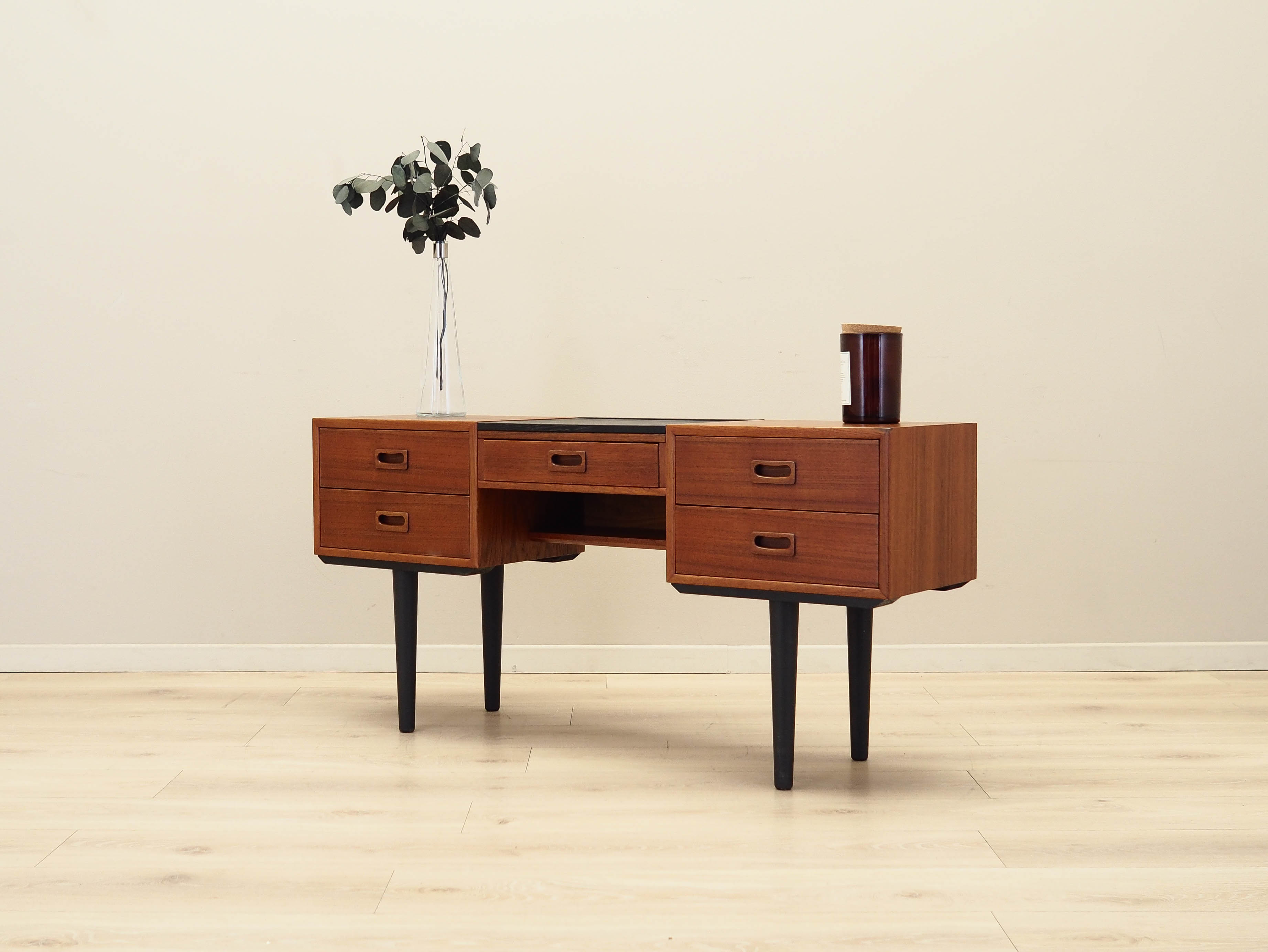 Dressing table Teak 1970s