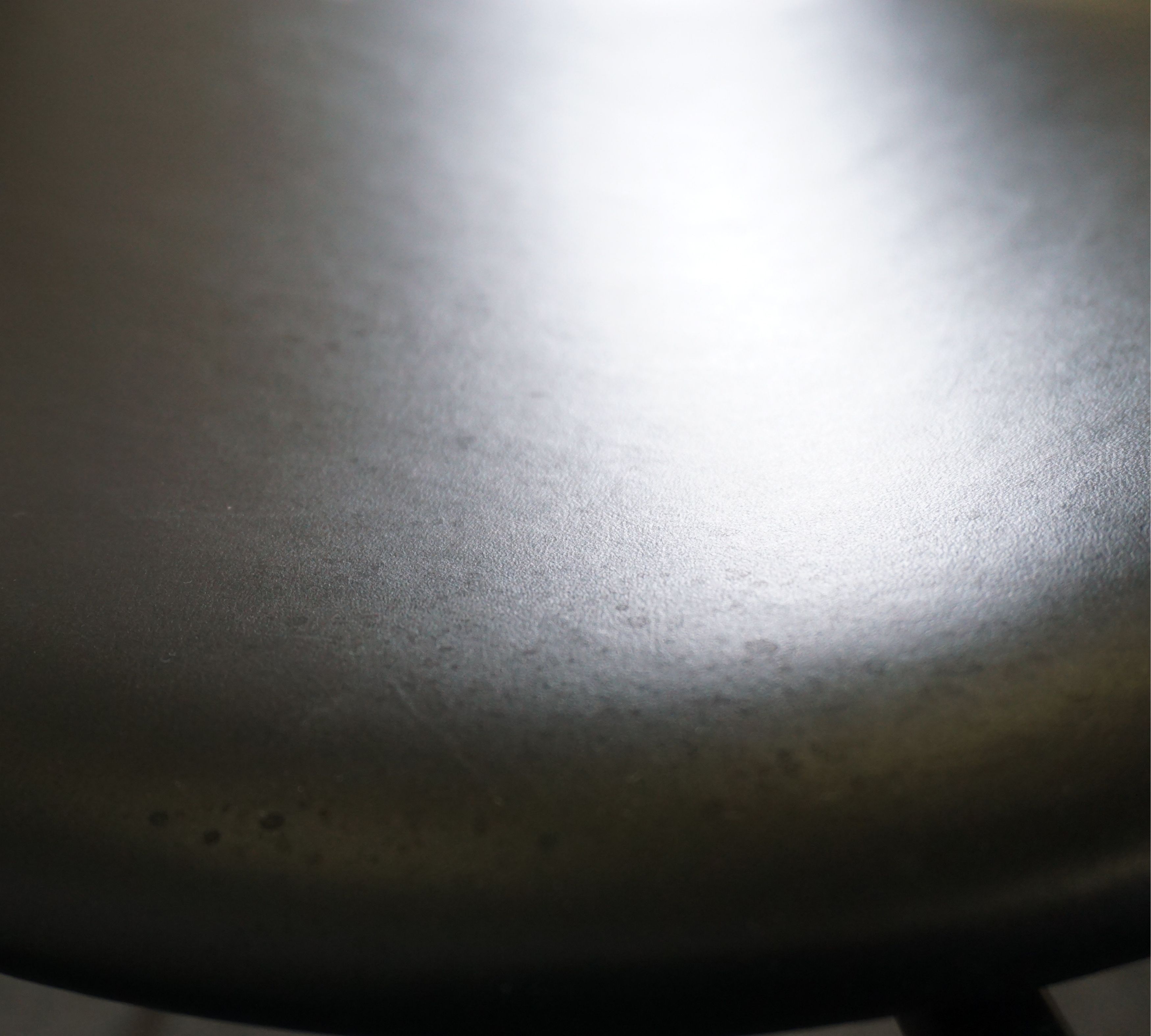 AV4 Pavilion Stuhl mit Armlehnen Walnuss Plastik