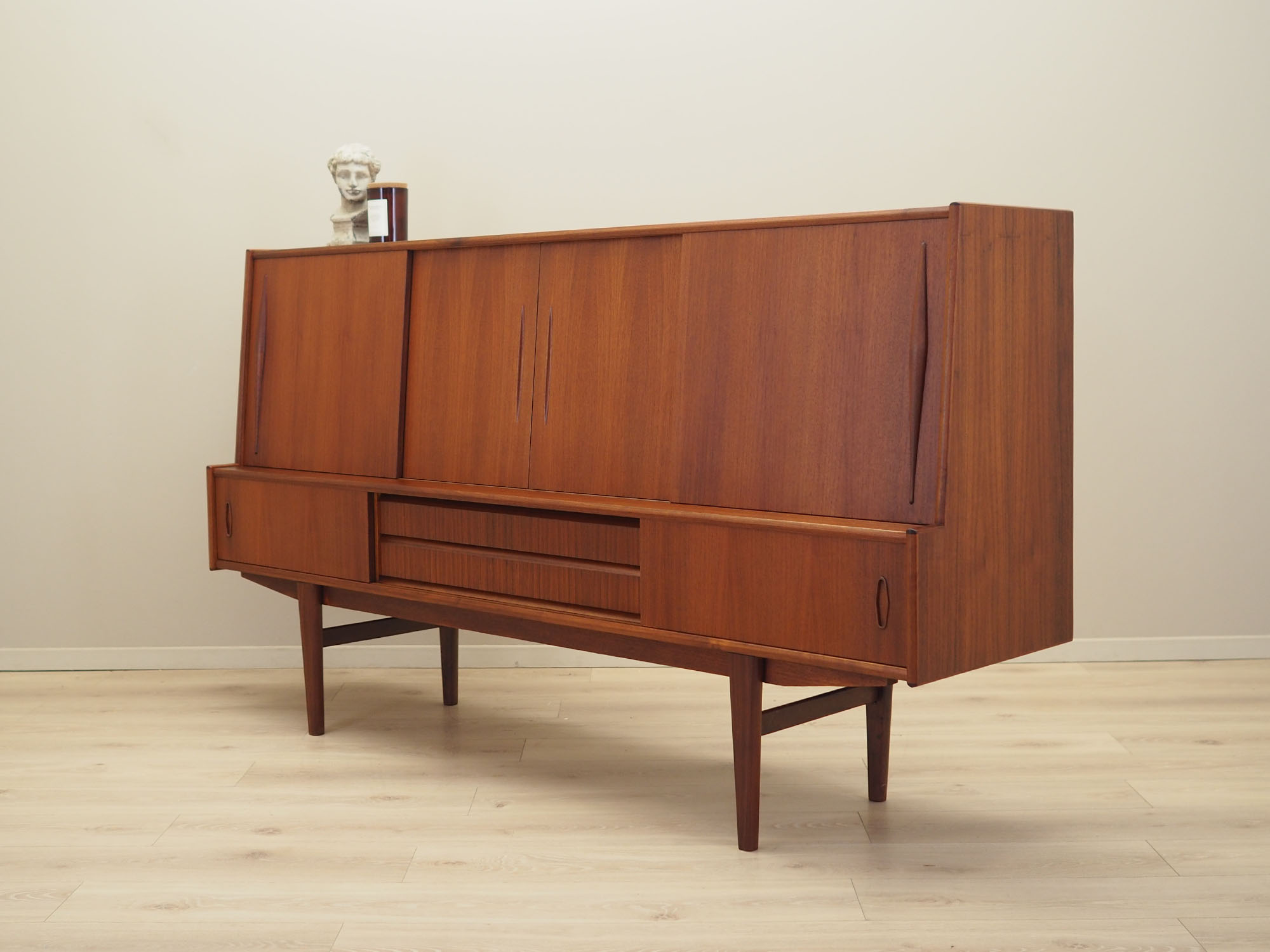 Highboard Teakholz 1970er Jahre