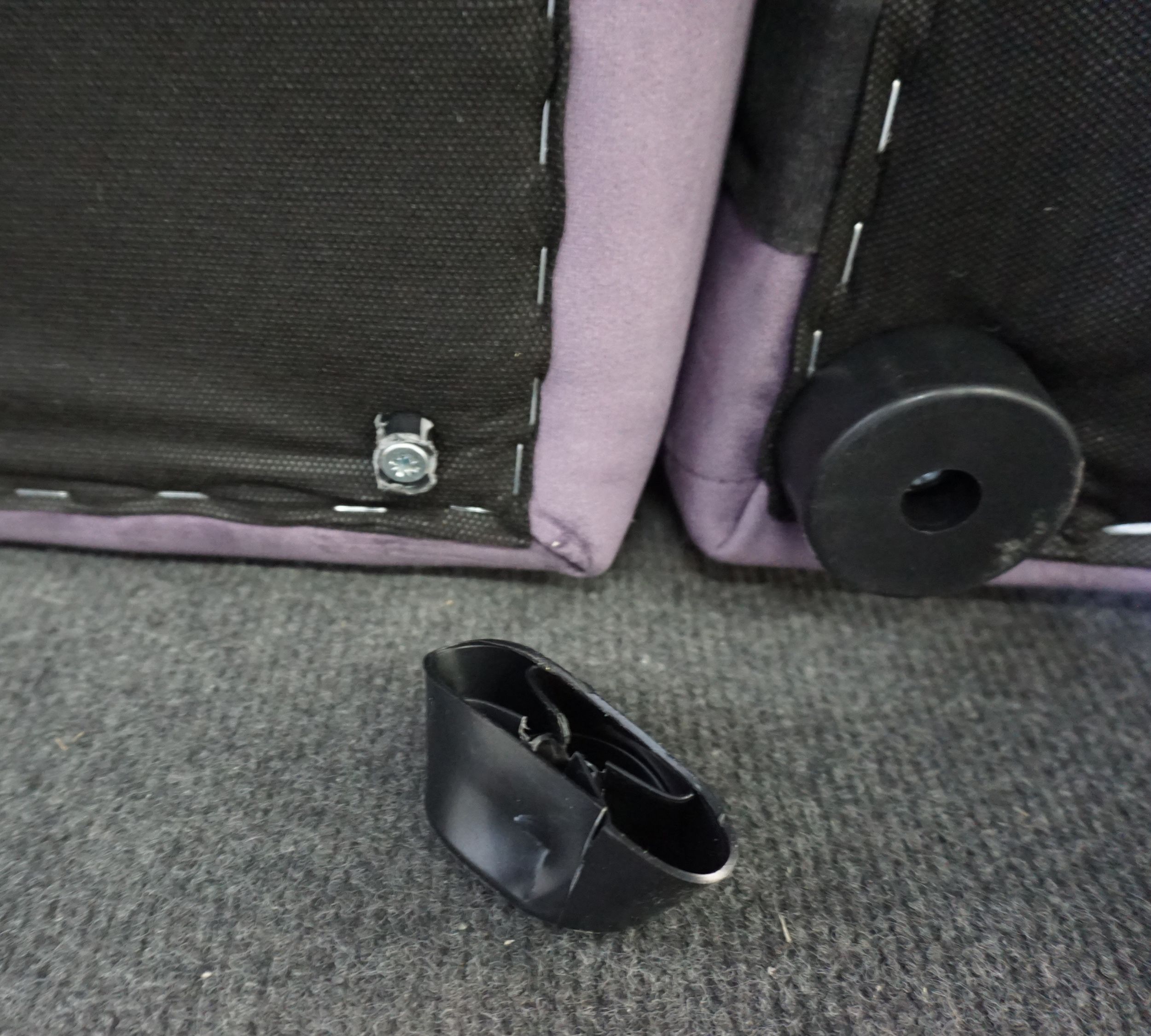 Pyllow Sofa Velvet Violet