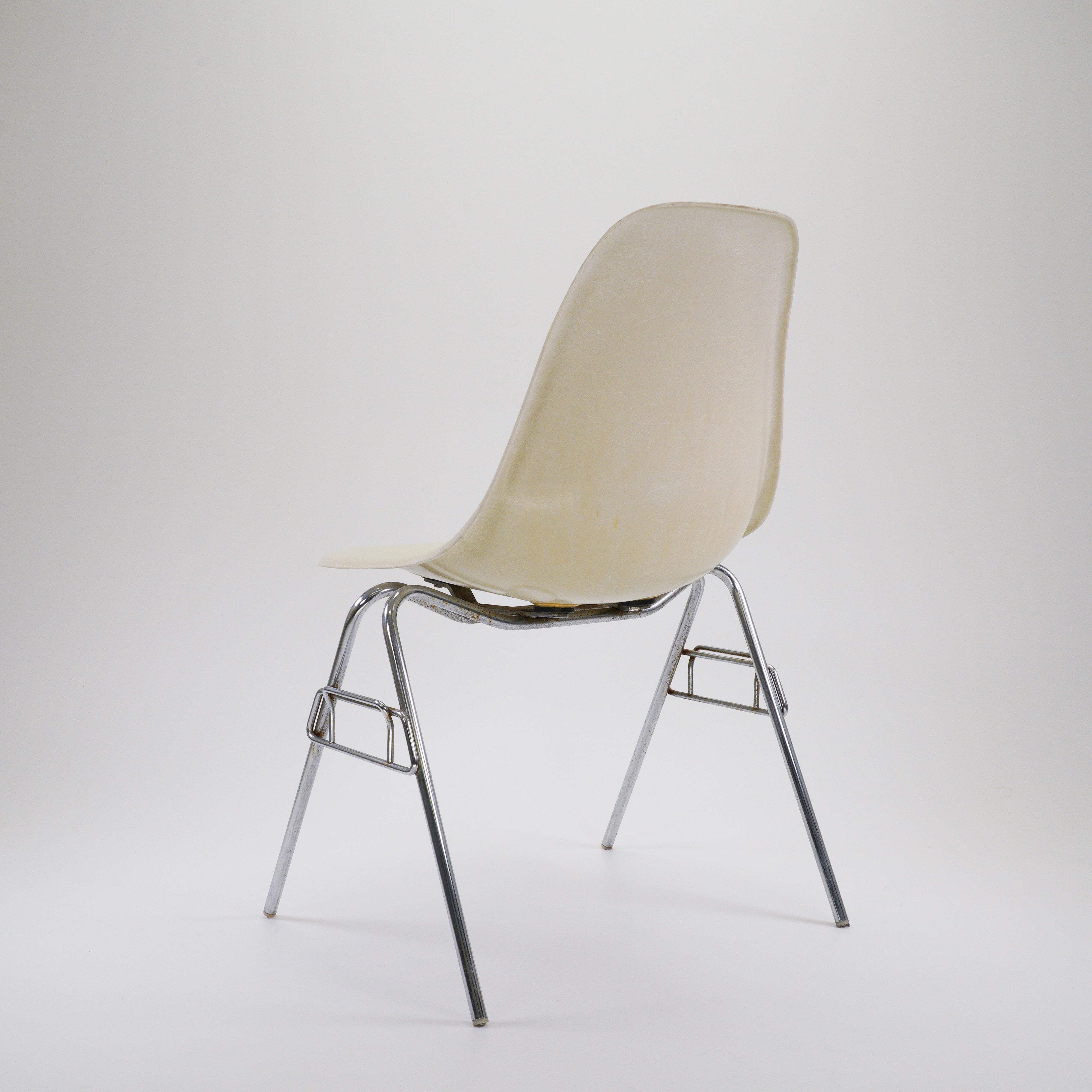 Eames DSS Side Chair Fiberglas Beige