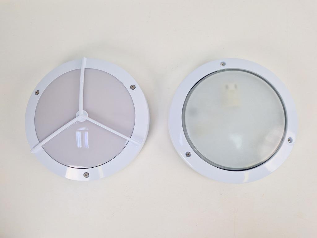 Satela III - Ip54 Wall lamp metal white