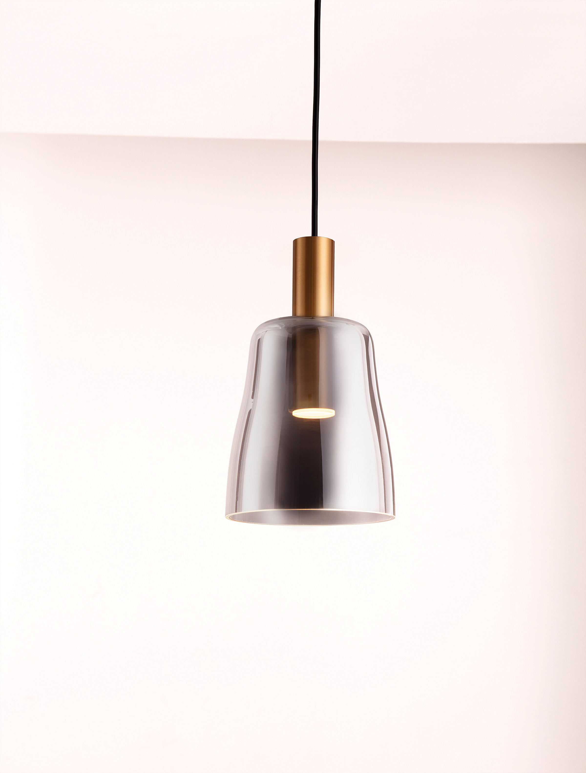 Pendelleuchte Imatia Typ B Aluminium Rauchglas Gold